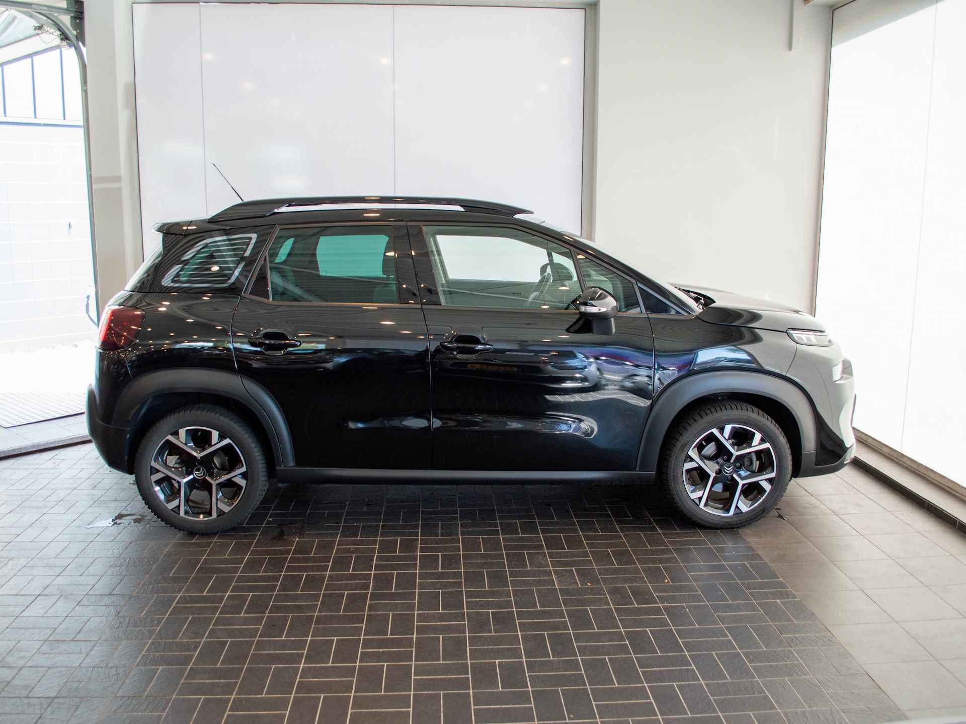 Citroen C3 Aircross 130PK ShinePackBns Automaat | Navi | Camera | Keyless - 9/40