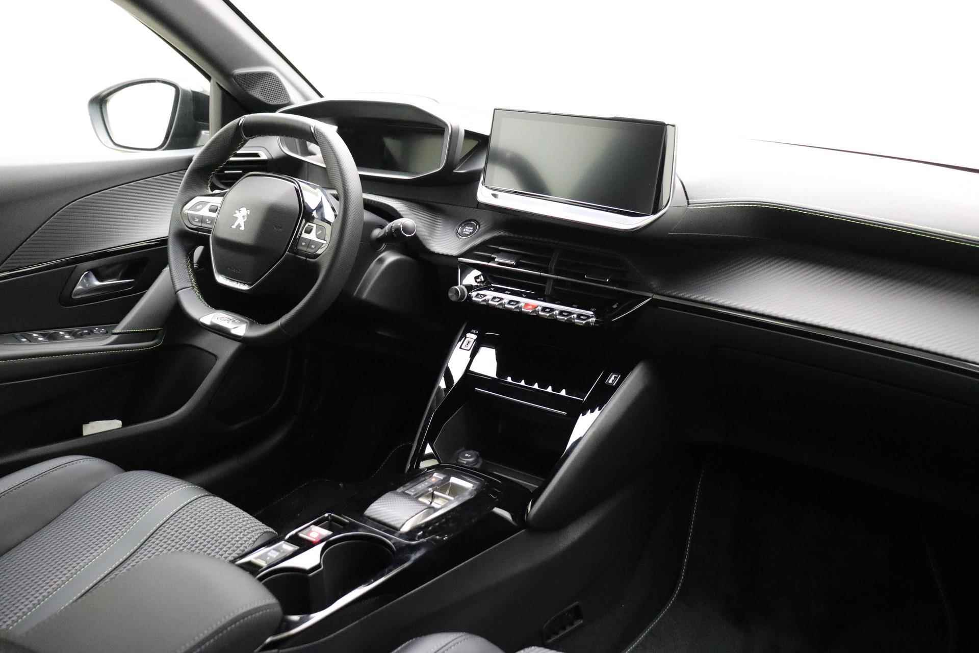 Peugeot e-208 EV GT 50 kWh 136 PK | Automaat | LMV | Camera | Stoelverwarming | Led | Cruise Control | Navigatie | Lane Assist | Dodehoek Detectie | 3D-Instrumentenpaneel | Voorraad Nieuw - 4/37