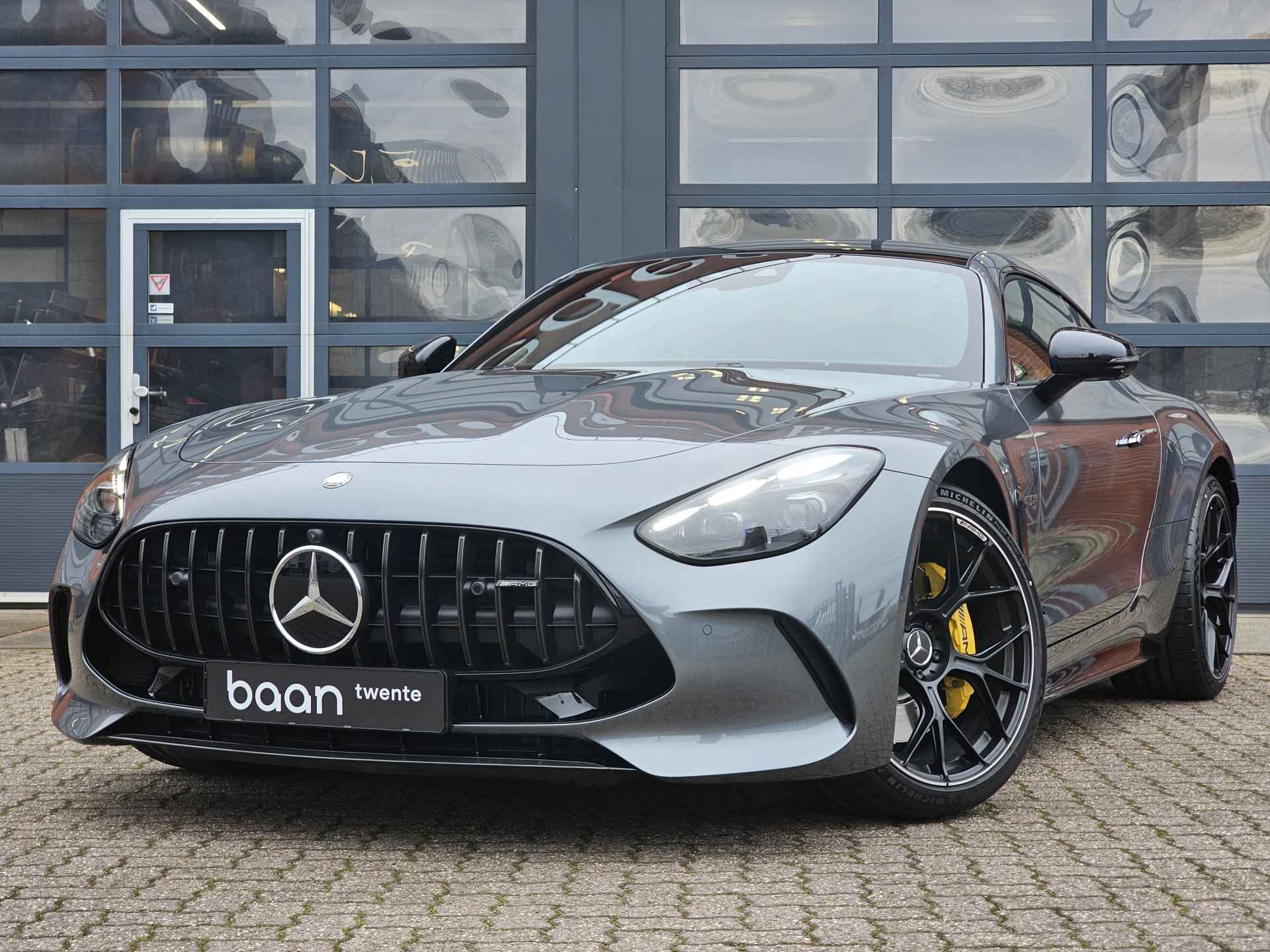 Mercedes-Benz AMG GT 63 4-Matic+ Premium Plus | Rij-assistentiepakket plus | Dynamic Plus | Carbon-pakket | Head-up display | Performance sportstoele Burmester Surround Sound | Liftsysteem op de vooras | AMG Achterasbesturing - 3/25