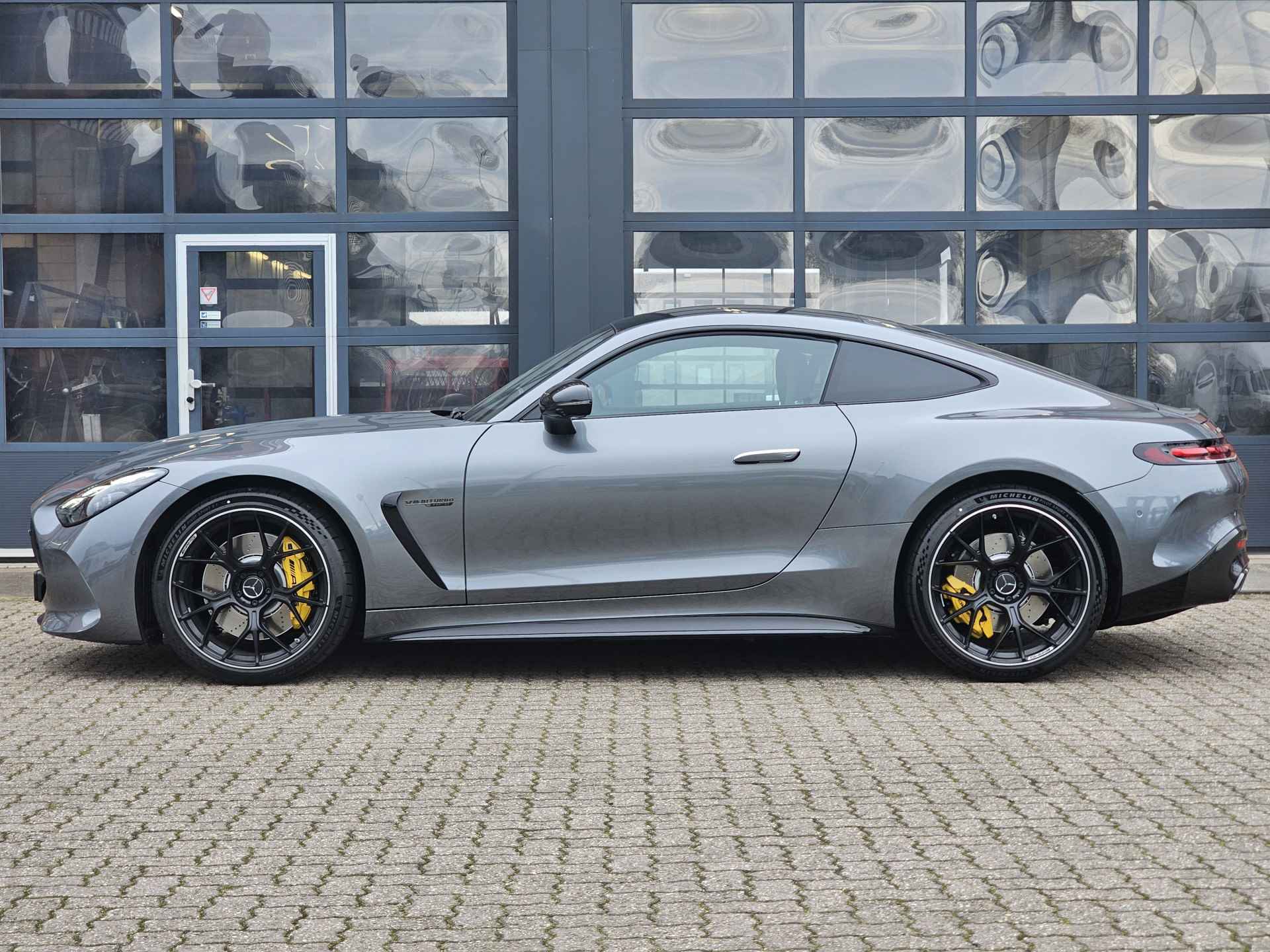 Mercedes-Benz AMG GT 63 4-Matic+ Premium Plus | Rij-assistentiepakket plus | Dynamic Plus | Carbon-pakket | Head-up display | Performance sportstoele Burmester Surround Sound | Liftsysteem op de vooras | AMG Achterasbesturing - 5/25