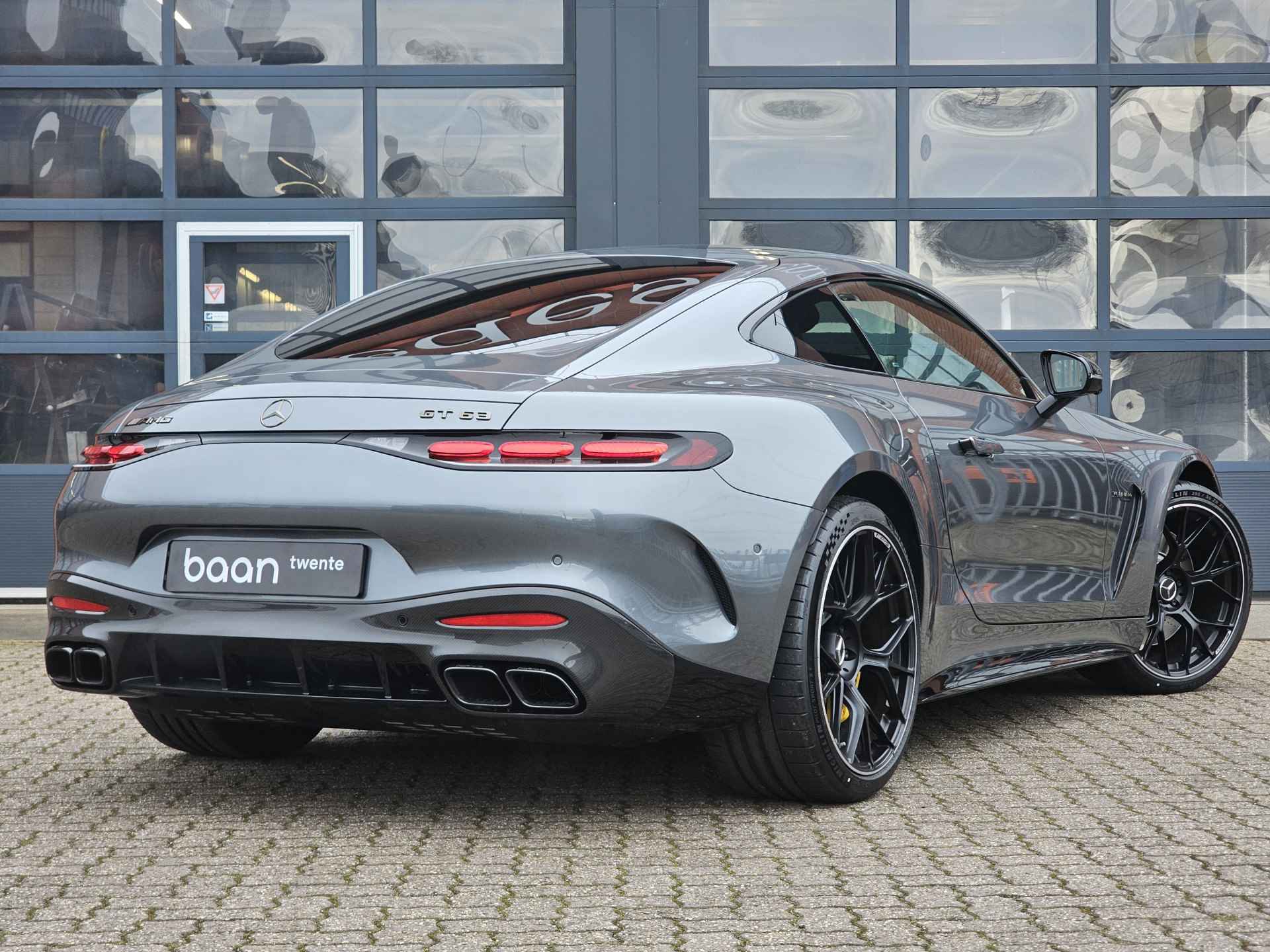 Mercedes-Benz AMG GT 63 4-Matic+ Premium Plus | Rij-assistentiepakket plus | Dynamic Plus | Carbon-pakket | Head-up display | Performance sportstoele Burmester Surround Sound | Liftsysteem op de vooras | AMG Achterasbesturing - 8/25