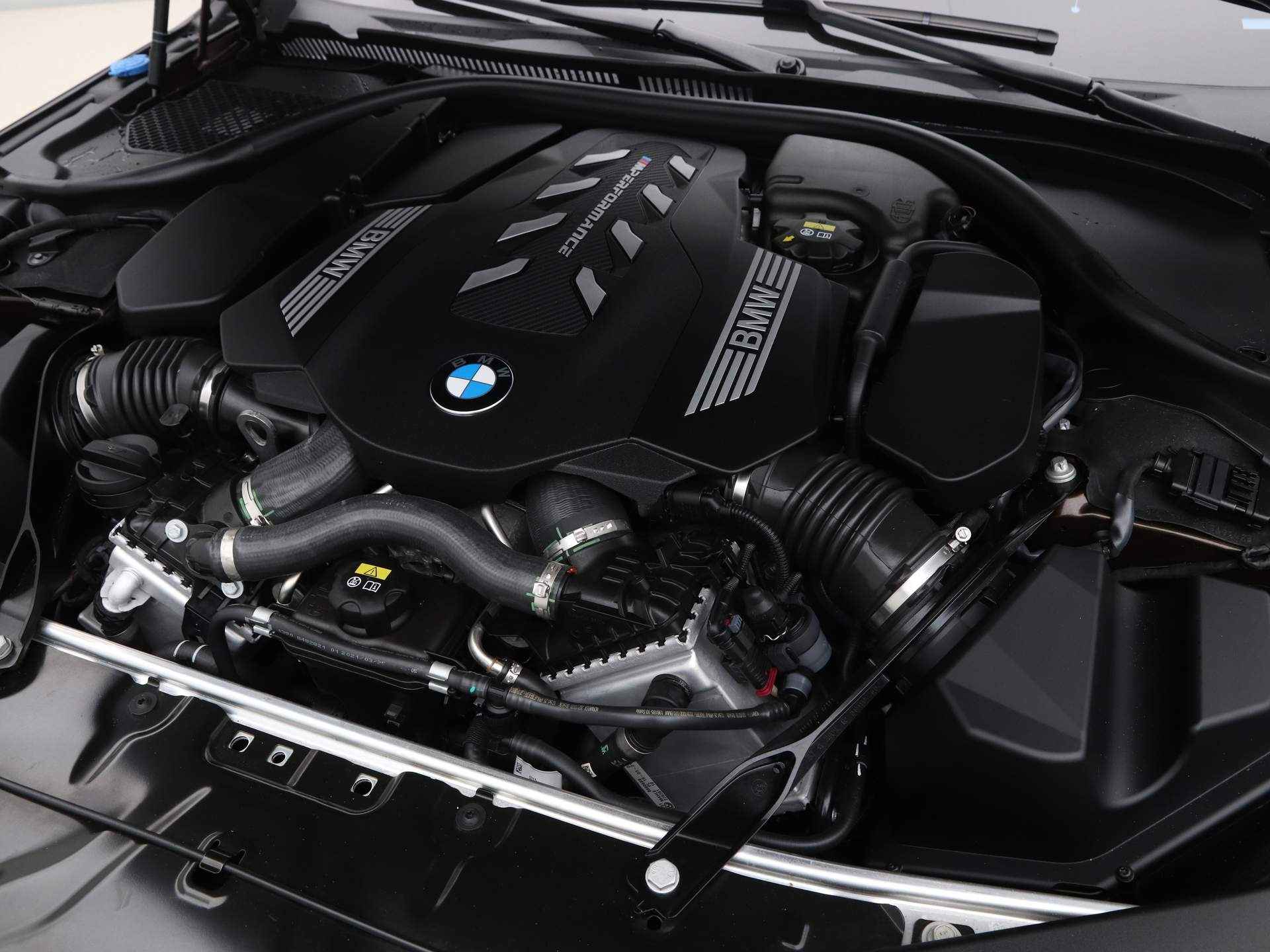 BMW 8 Serie M850i Cabrio xDrive High Executive - 5/35