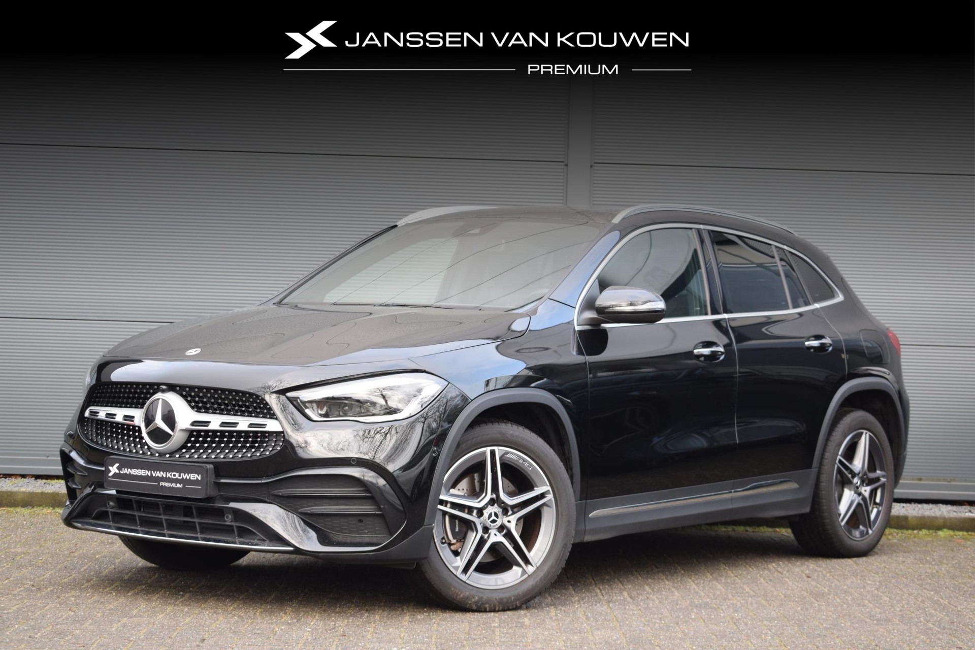 Mercedes-Benz GLA-klasse 250 e AMG Line / Panoramadak / Multibeam / Memory