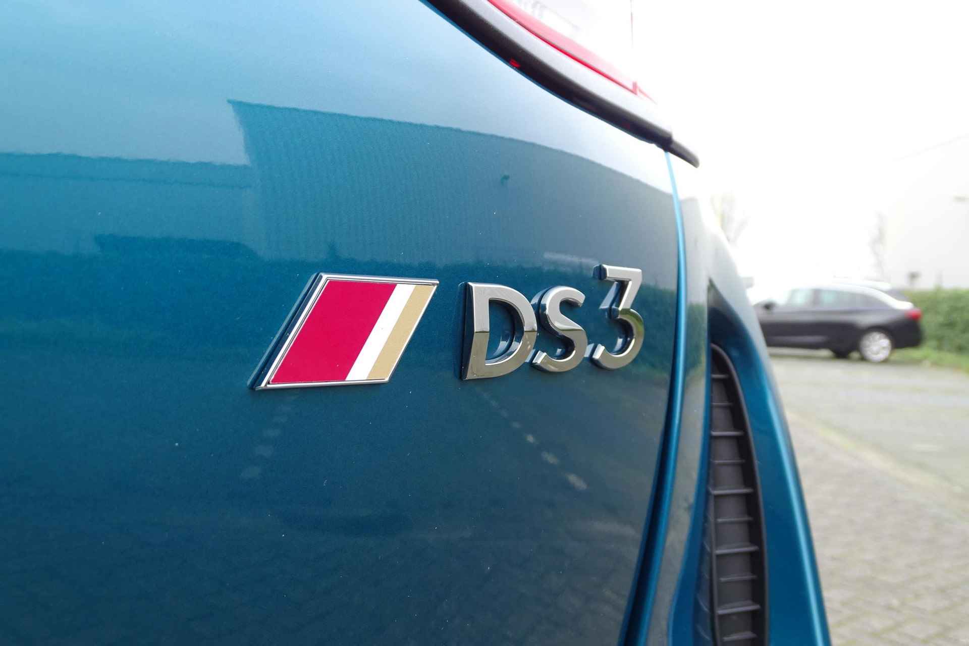 DS 3 Crossback 1.2 100PK Performance Line | Navigatie | Camera | Climate control | PDC V+A | LMV 17 inch | Trekhaak - 9/48