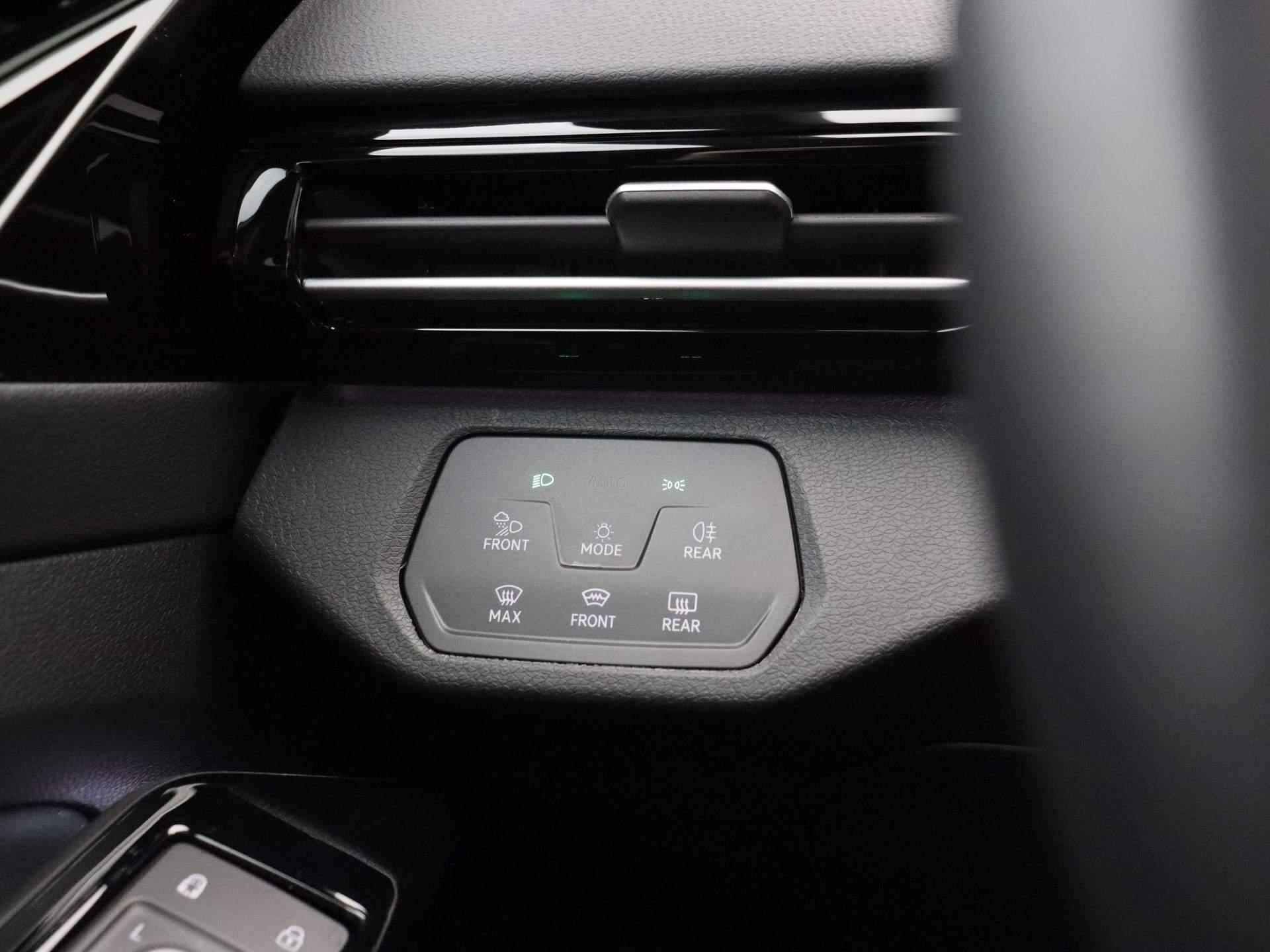 Volkswagen ID.5 GTX Advantage 77 kWh | Automaat | Adaptieve Cruise Control | 360 graden camera | Parkeersensoren voor- en achter | Apple Carplay | IQ-Light Matrix Verlichting | Voorruitverwarming | Trekhaak | - 26/44