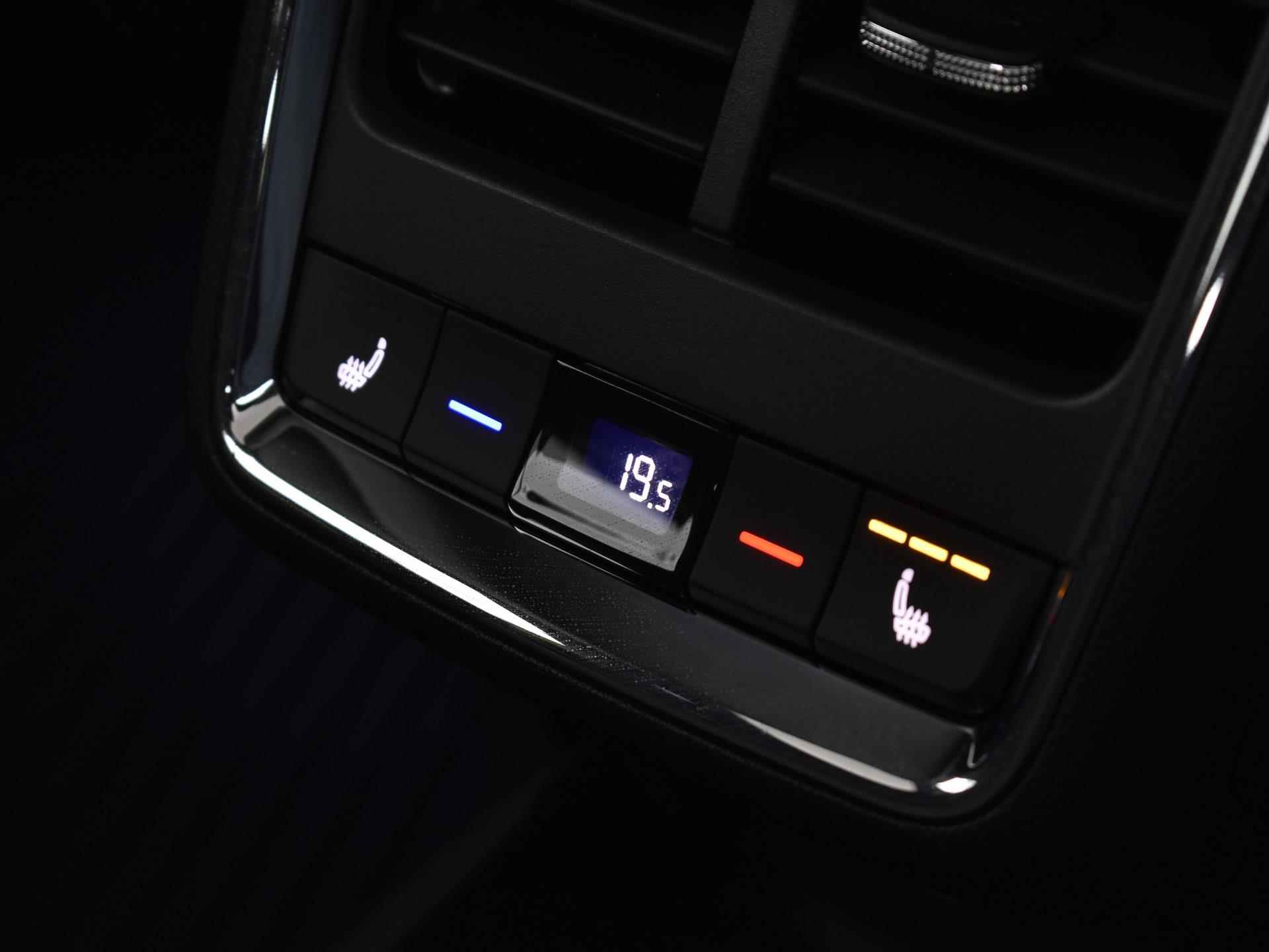 Skoda Enyaq Coupé iV 80 RS 300pk | Maxton Design | 22'' Velgen | Canton sound | Panoramadak | Matrix LED |  ACC | Camera | Navigatie | Apple Car Play | - 15/33