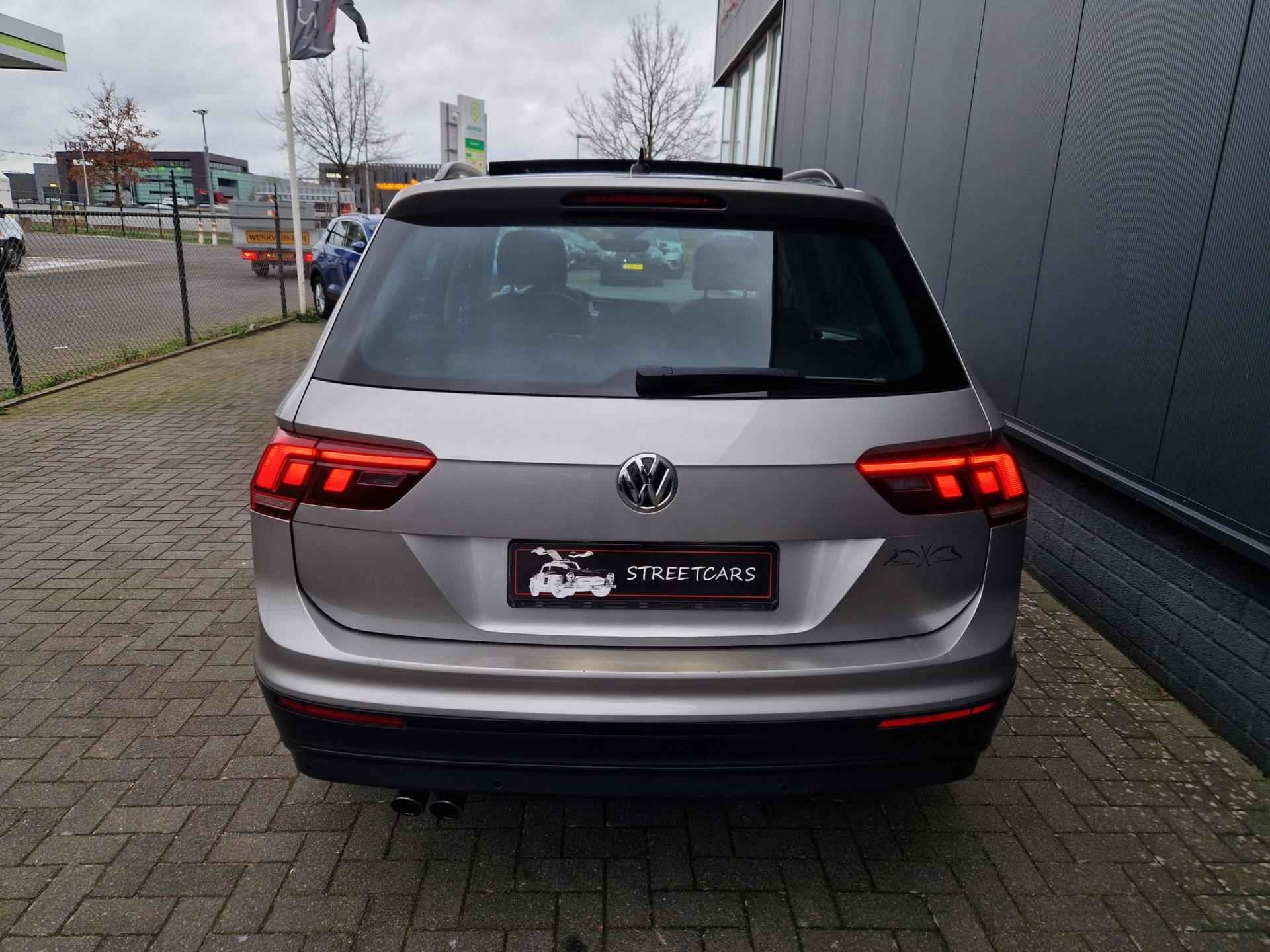 Volkswagen Tiguan 1.4 TSI DSG 150 Pk /Deal ond /Pano /Leer /App connect - 3/39