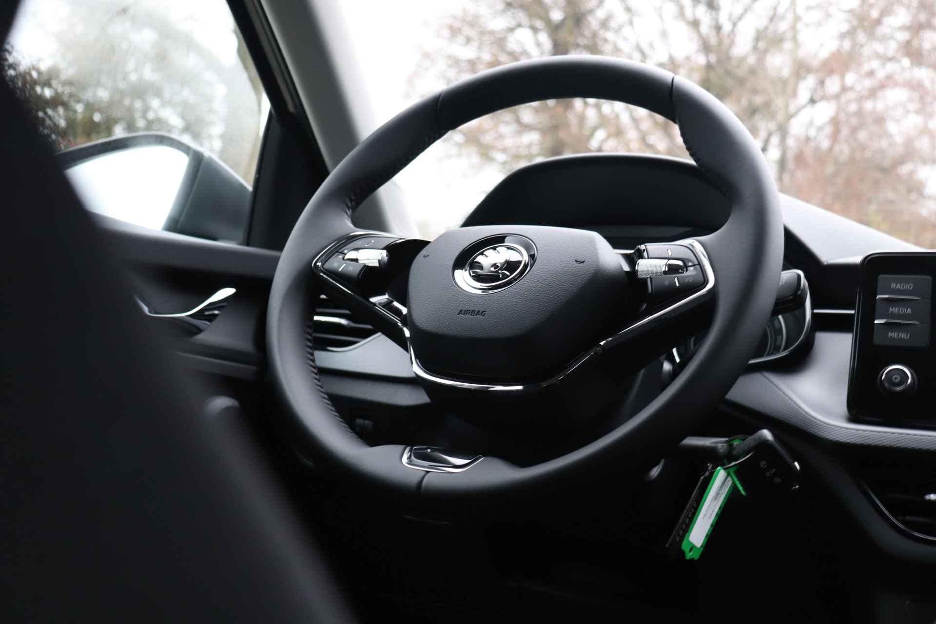 Škoda Scala 1.0 TSI 110pk Ambition | Cruise control | Climate | Apple carplay en Android auto  | regen en licht sensor | - 5/21