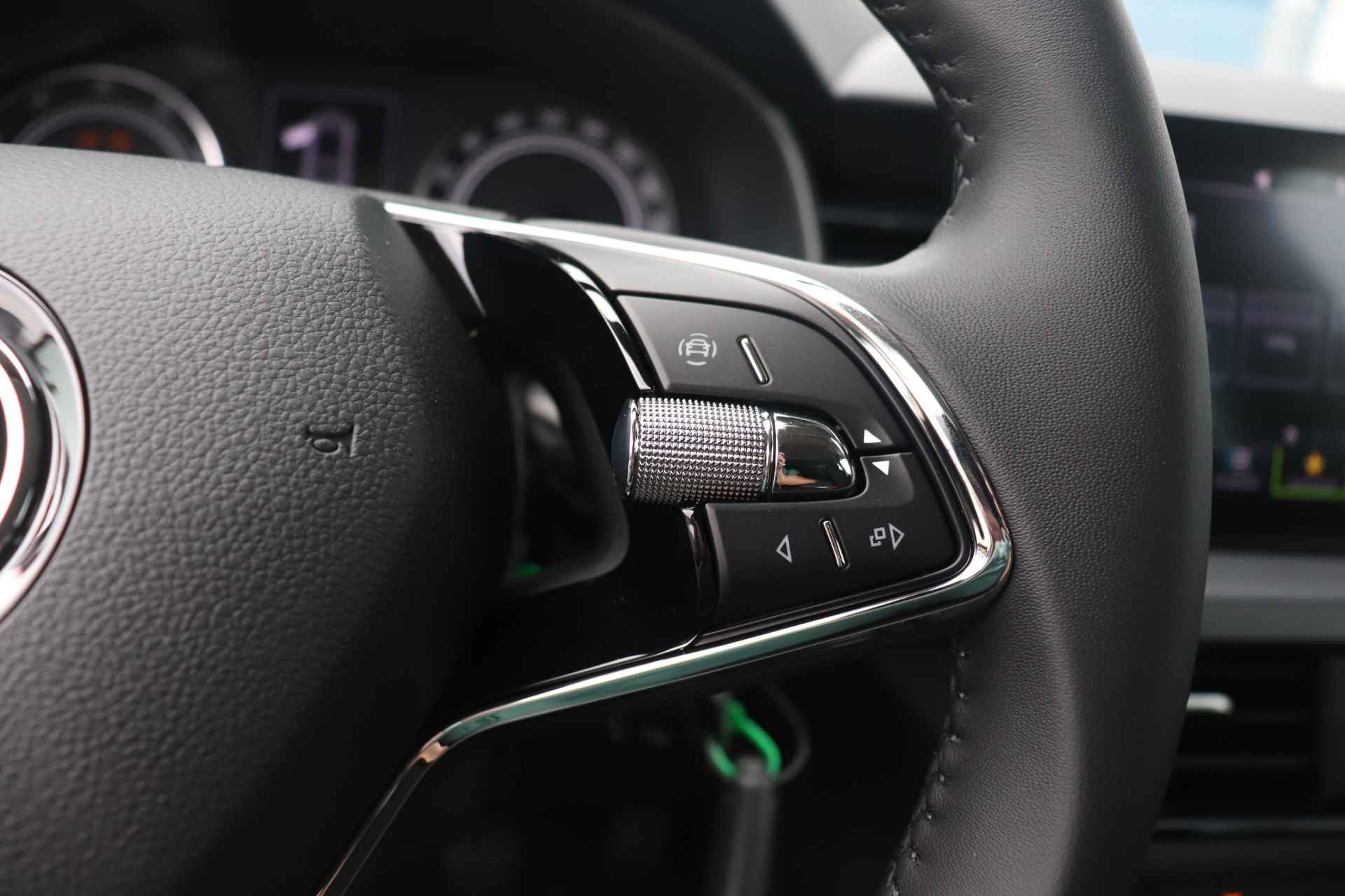 Škoda Scala 1.0 TSI 110pk Ambition | Cruise control | Climate | Apple carplay en Android auto  | regen en licht sensor | - 7/21