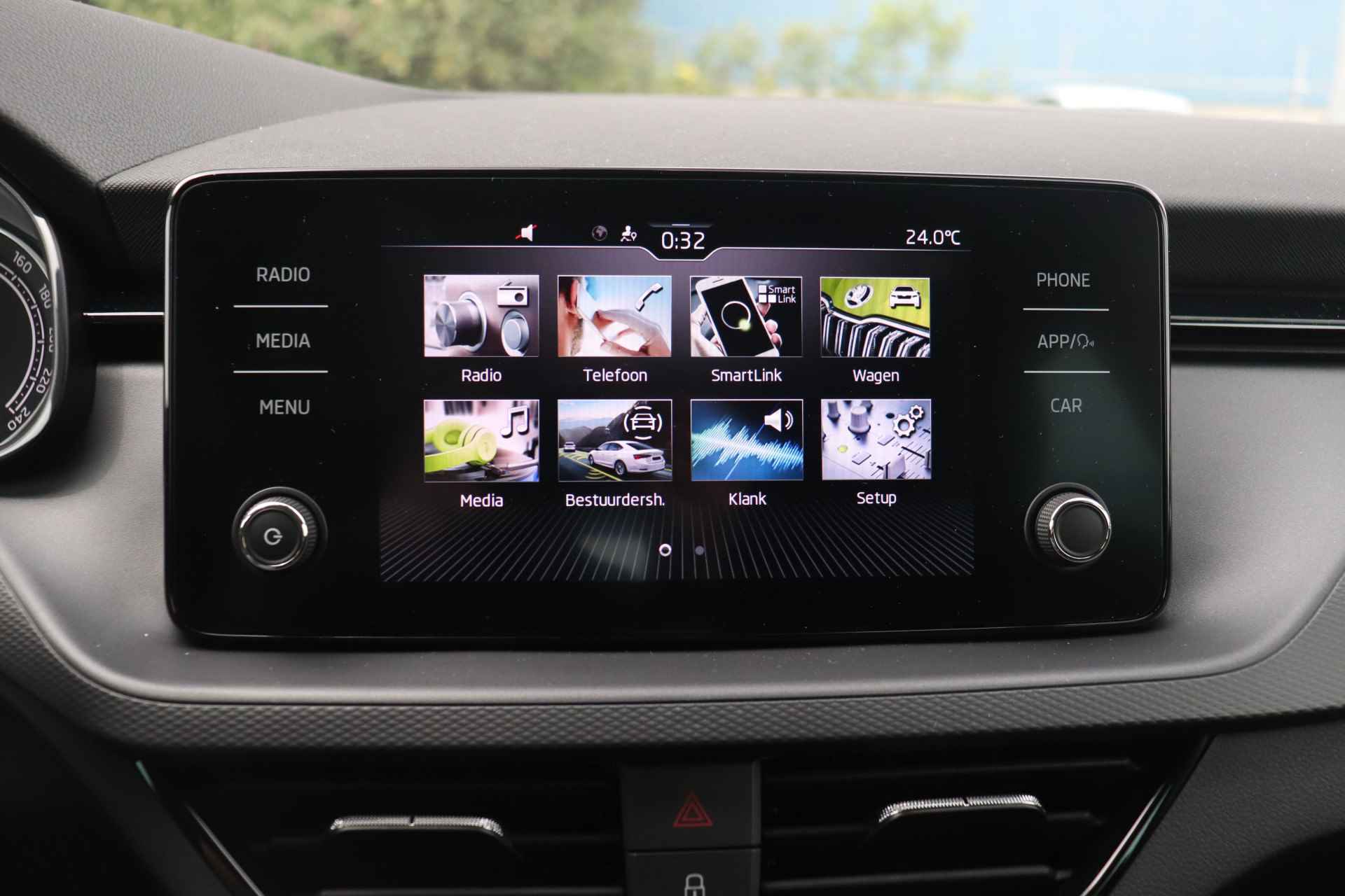 Škoda Scala 1.0 TSI 110pk Ambition | Cruise control | Climate | Apple carplay en Android auto  | regen en licht sensor | - 10/21