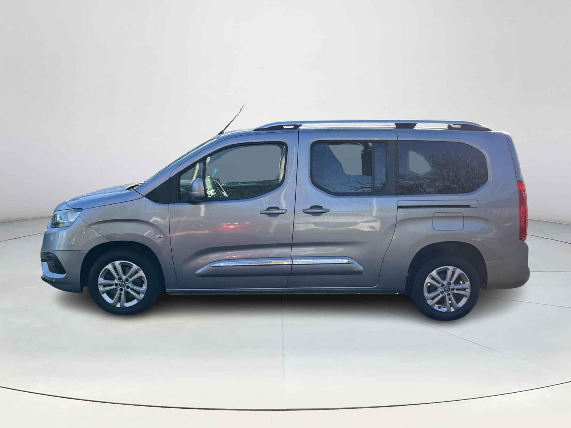 Toyota ProAce City Verso 1.2T Dynamic 7P | Navigatie | Apple CarPlay/Android auto | Achteruitrijcamera - 3/32