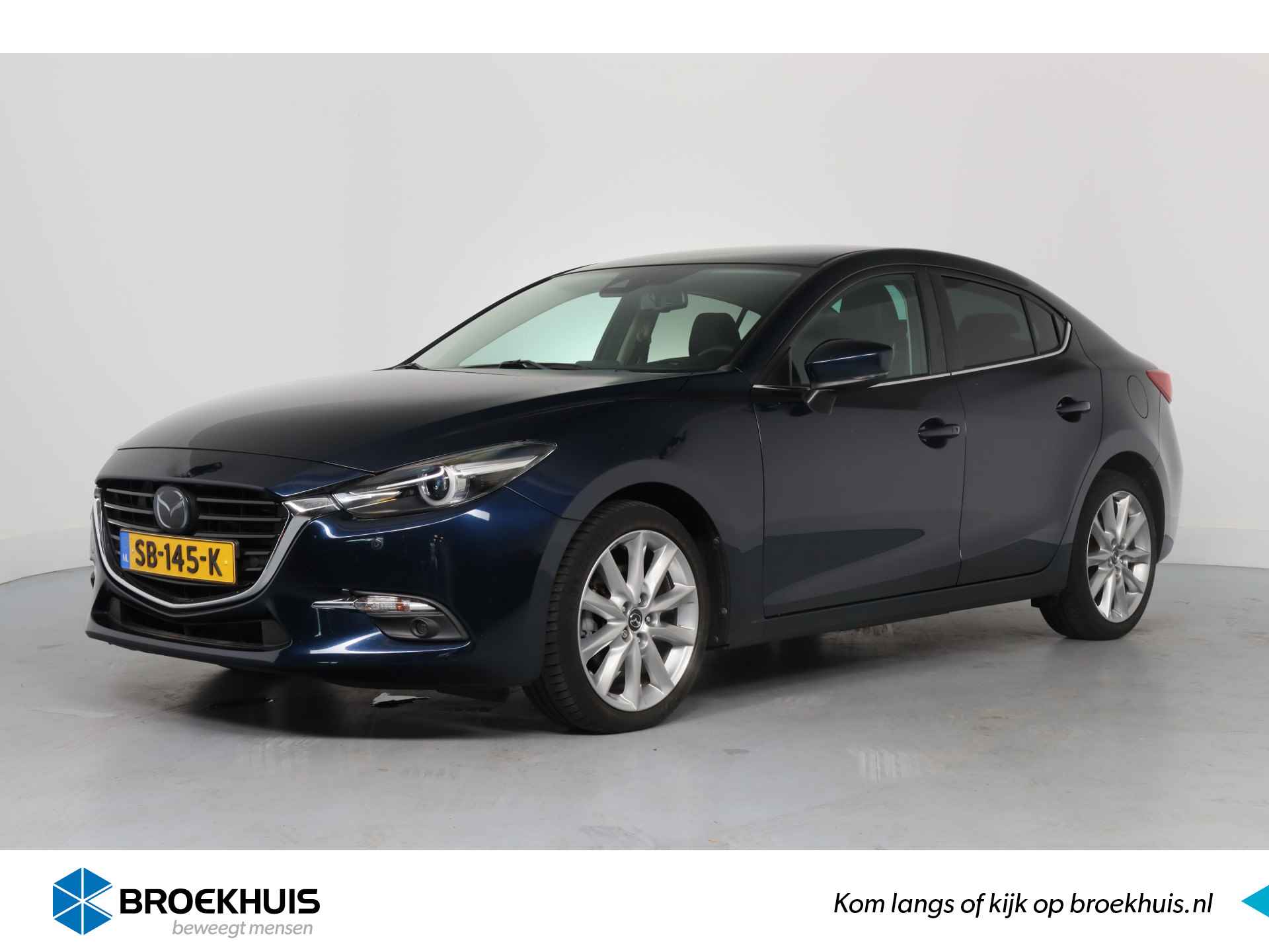 Mazda 3 2.0 SkyActiv-G 120 GT-M | 1e Eigenaar! | BOSE | LED | Leder | Camera | Clima | Cruise Adaptive | Stoel/Stuur Verwarming | DAB | - 1/2