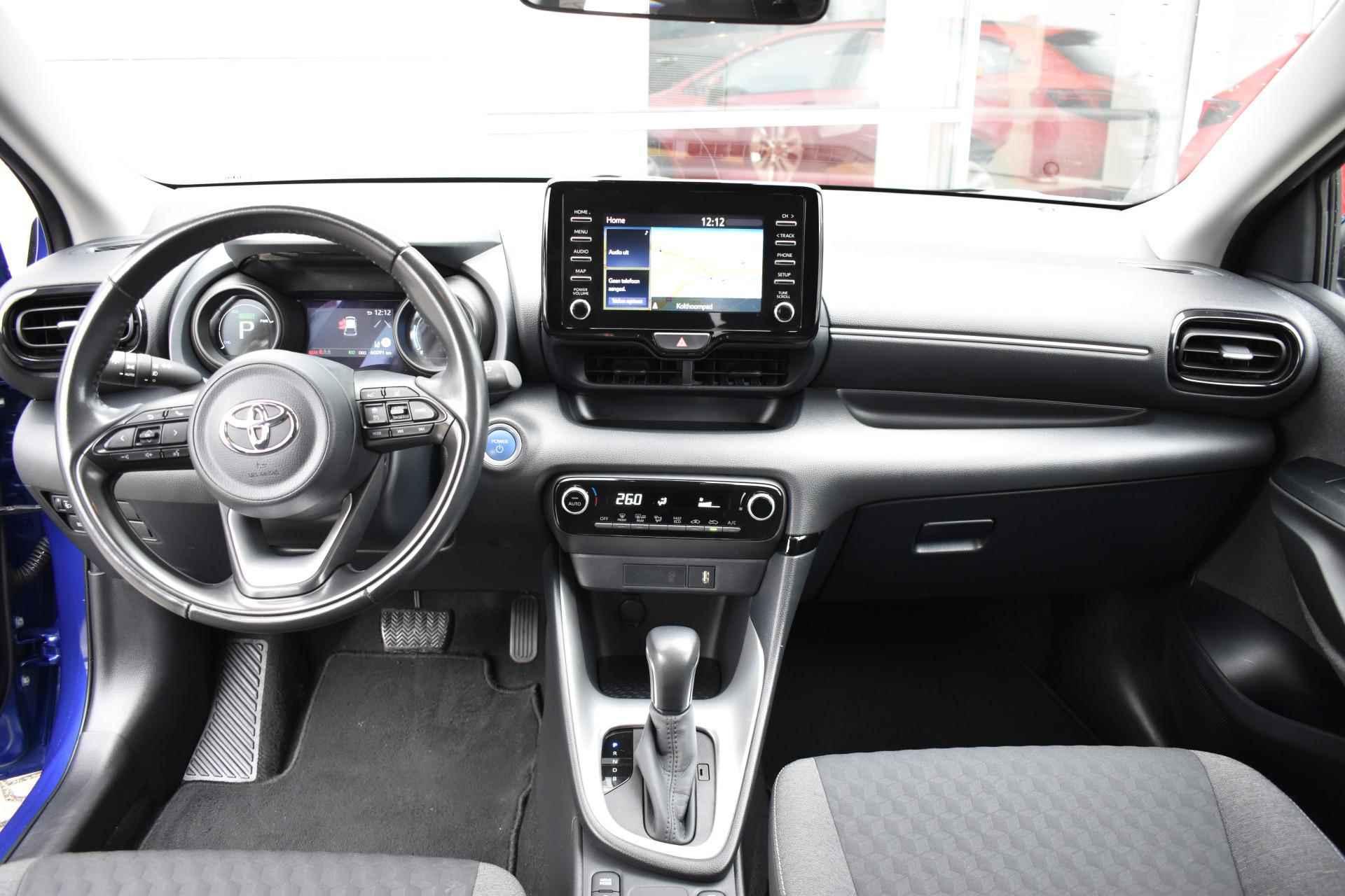 Toyota Yaris 1.5 Hybrid Dynamic - 13/29