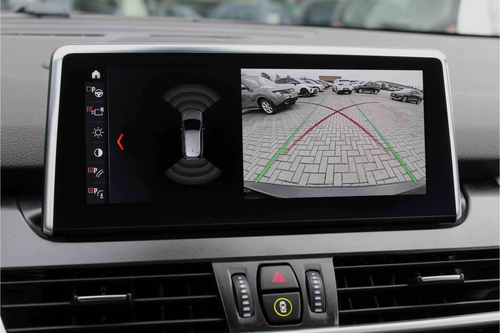 BMW 2 Serie Active Tourer 225xe Business Editon Plus PANO LEER LED HUD 1e eig.! NL-auto! - 21/35