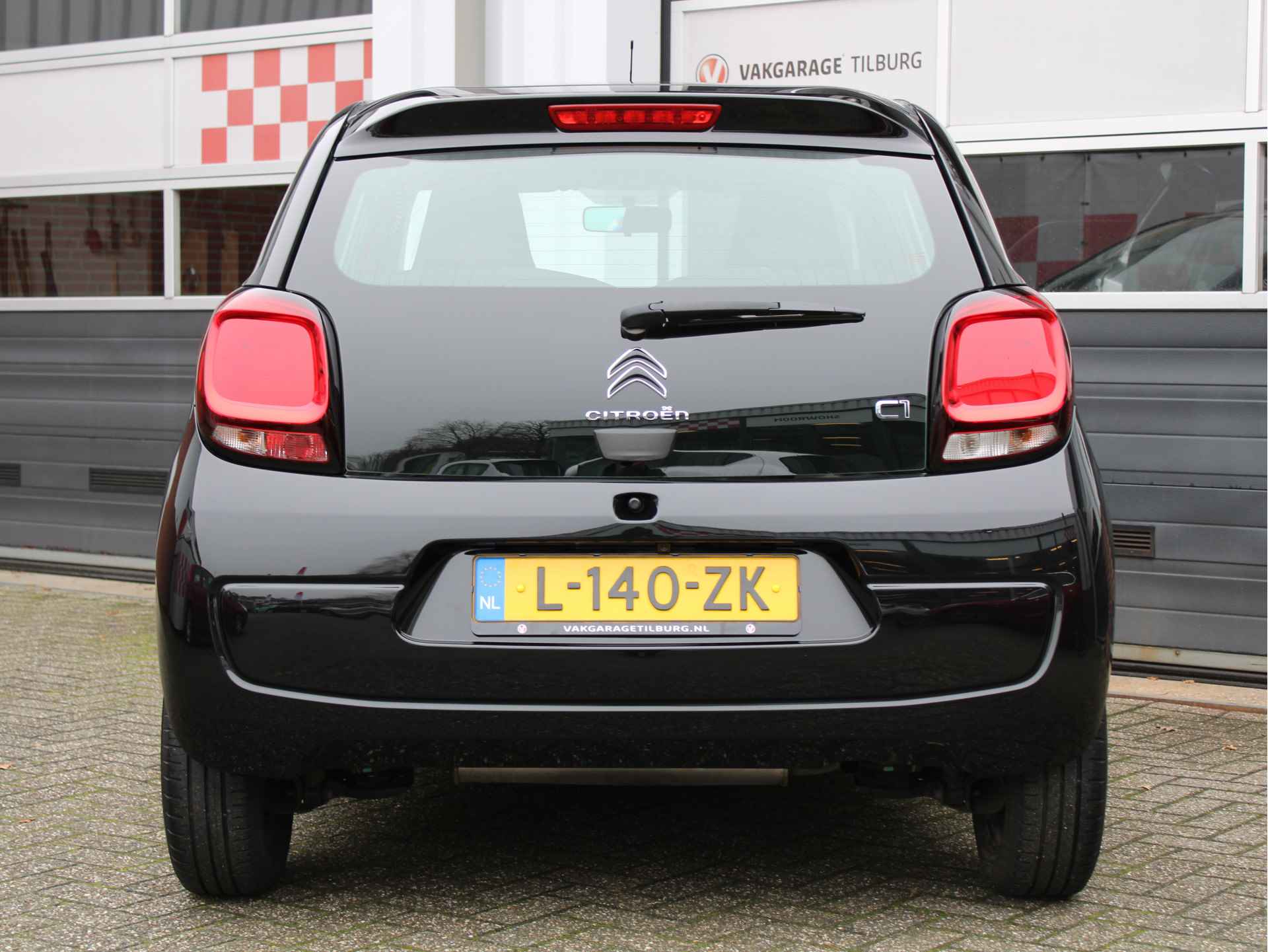 Citroën C1 1.0 VTi Feel /LED/AIRCO/Apple carplay/Achteruitrijcamera/DAB+/ISOFIX/USB + AUX/CV/NAP! 1e eig! - 34/42