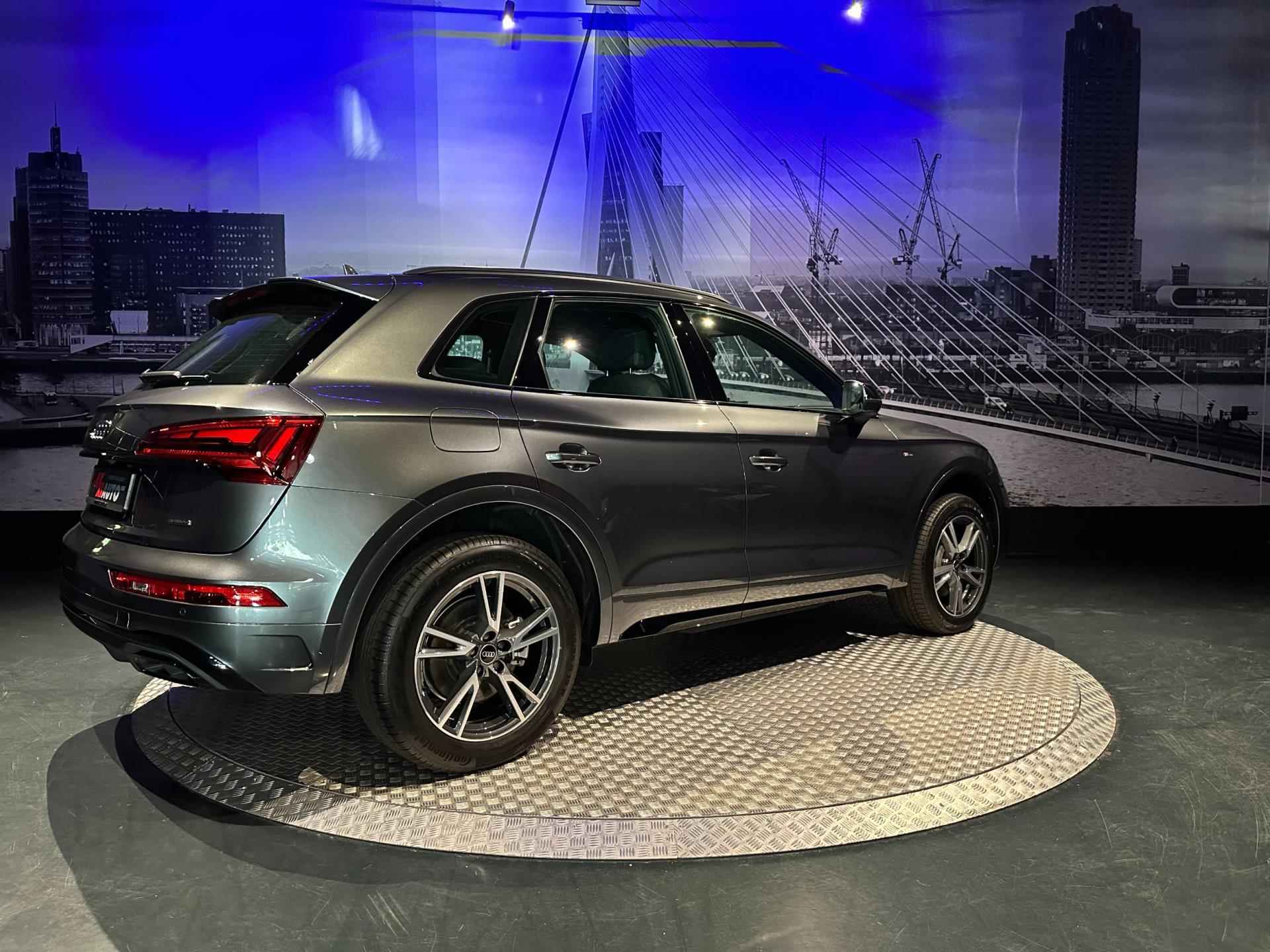 Audi Q5 50 TFSI e S edition Competition*Keyless*Camera*DaytonaGrey*NIEUW* € 10.000,- korting! - 14/36