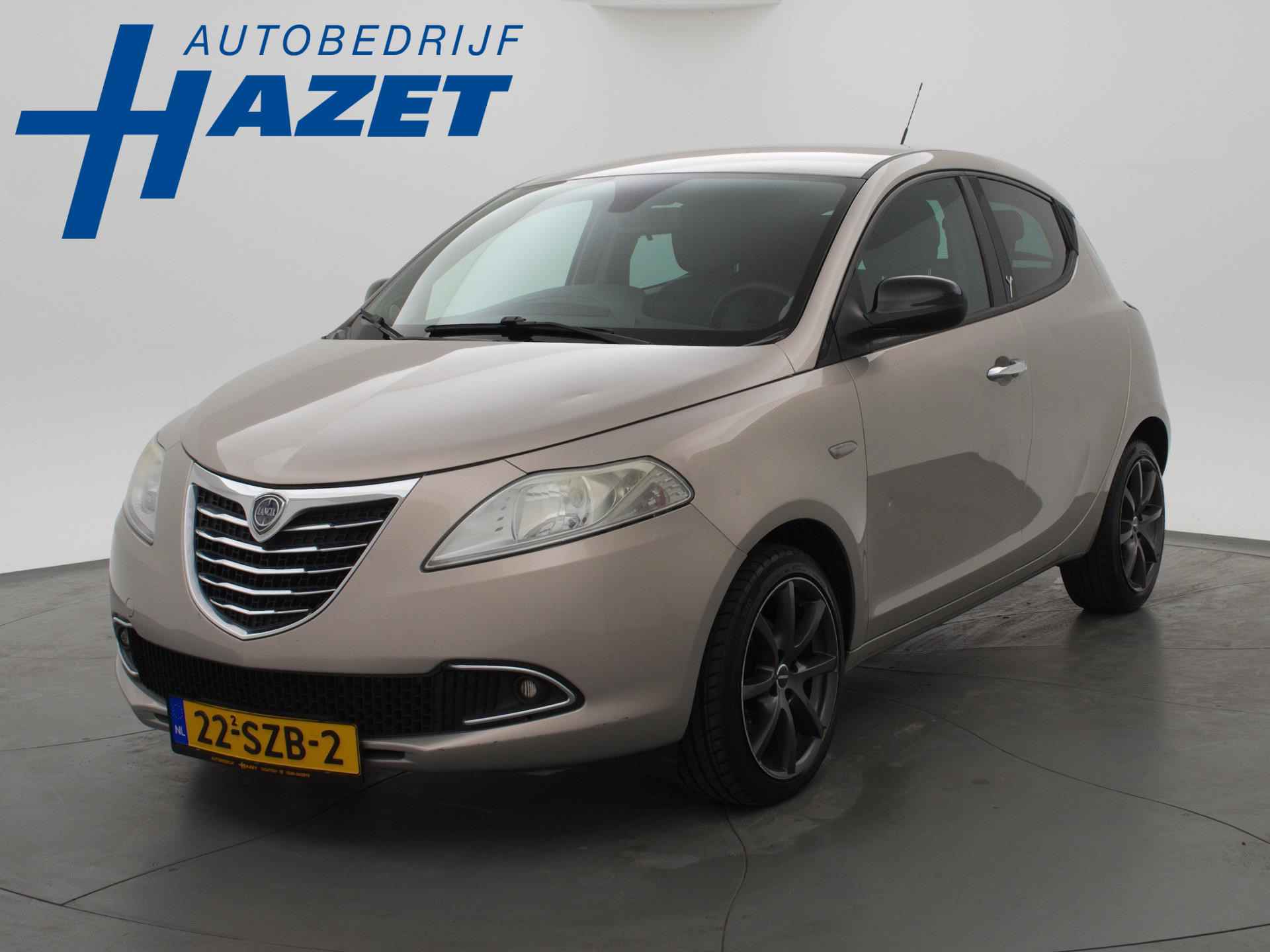 Lancia Ypsilon 0.9 TwinAir PLATINUM + CLIMATE / CRUISE CONTROL - 1/31