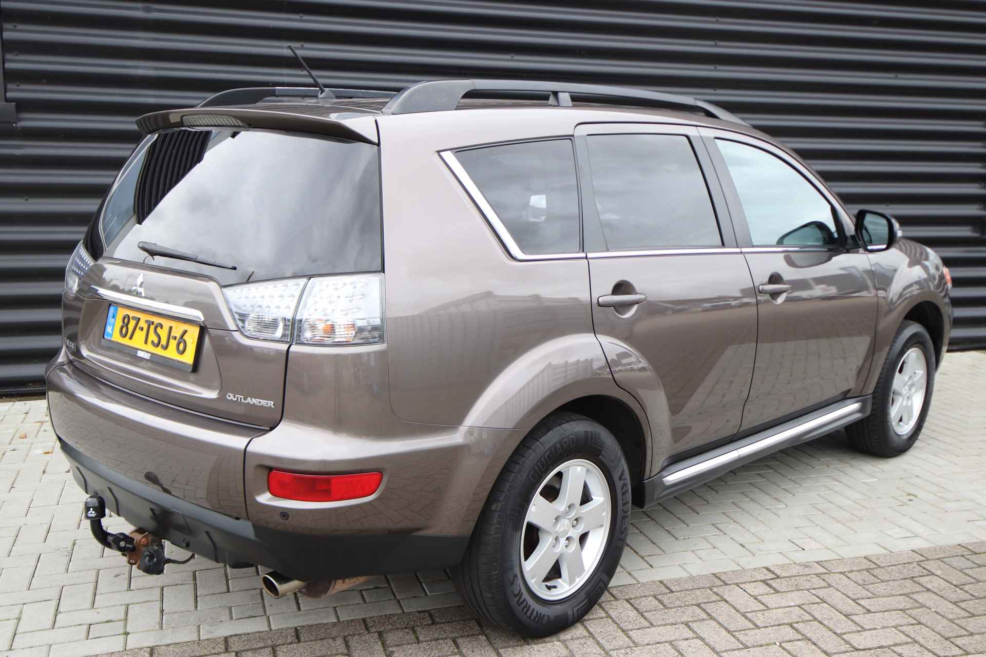 Mitsubishi Outlander 2.0 Edition One Automaat 1.600 kg Trekgewicht! / Orig. NL-Auto - 2/68