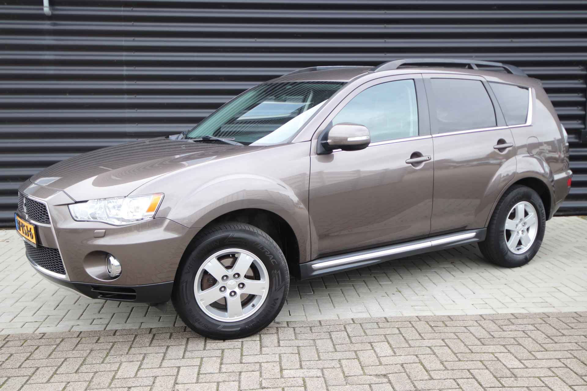 Mitsubishi Outlander 2.0 Edition One Automaat 1.600 kg Trekgewicht! / Orig. NL-Auto - 17/68