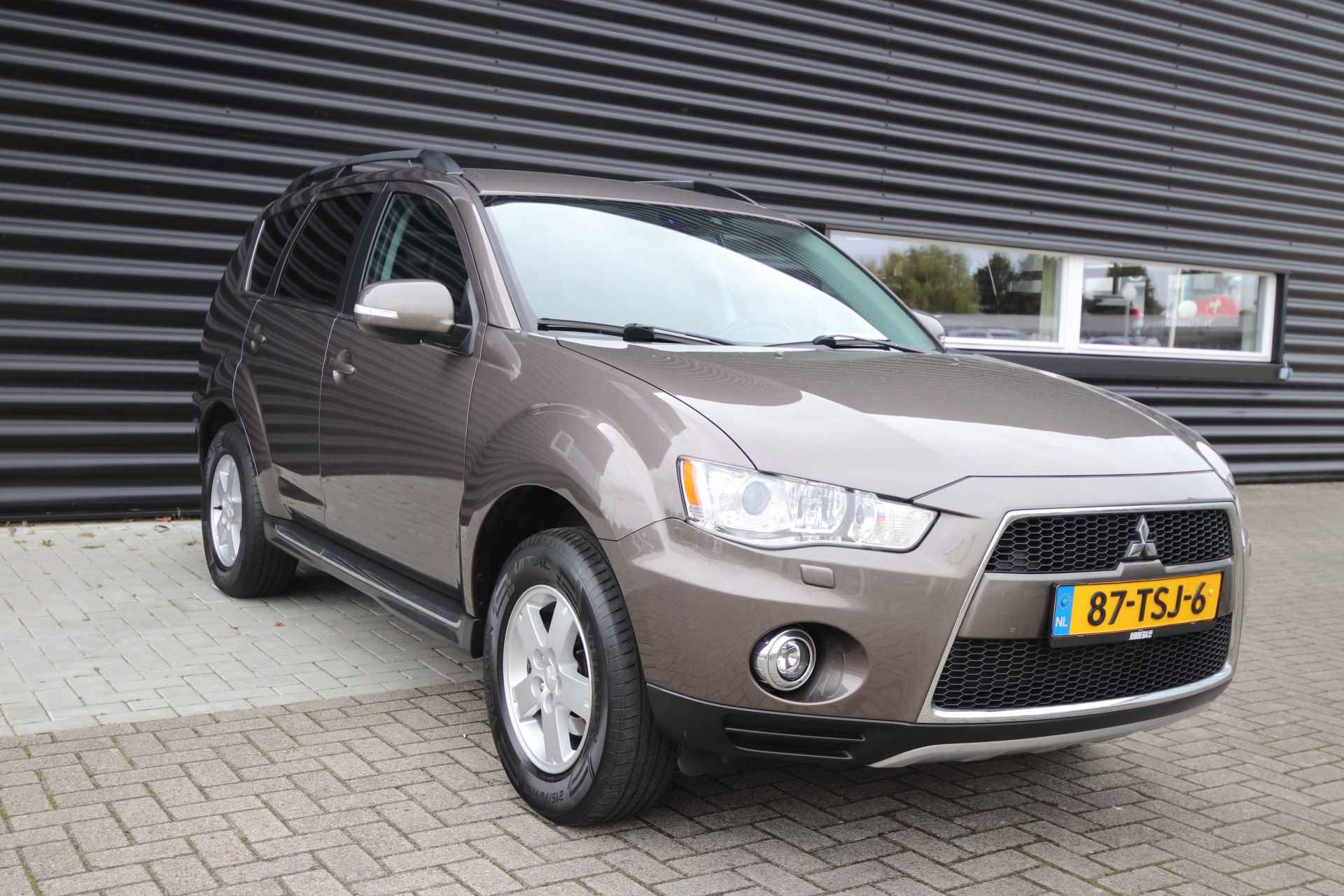 Mitsubishi Outlander 2.0 Edition One Automaat 1.600 kg Trekgewicht! / Orig. NL-Auto - 42/68