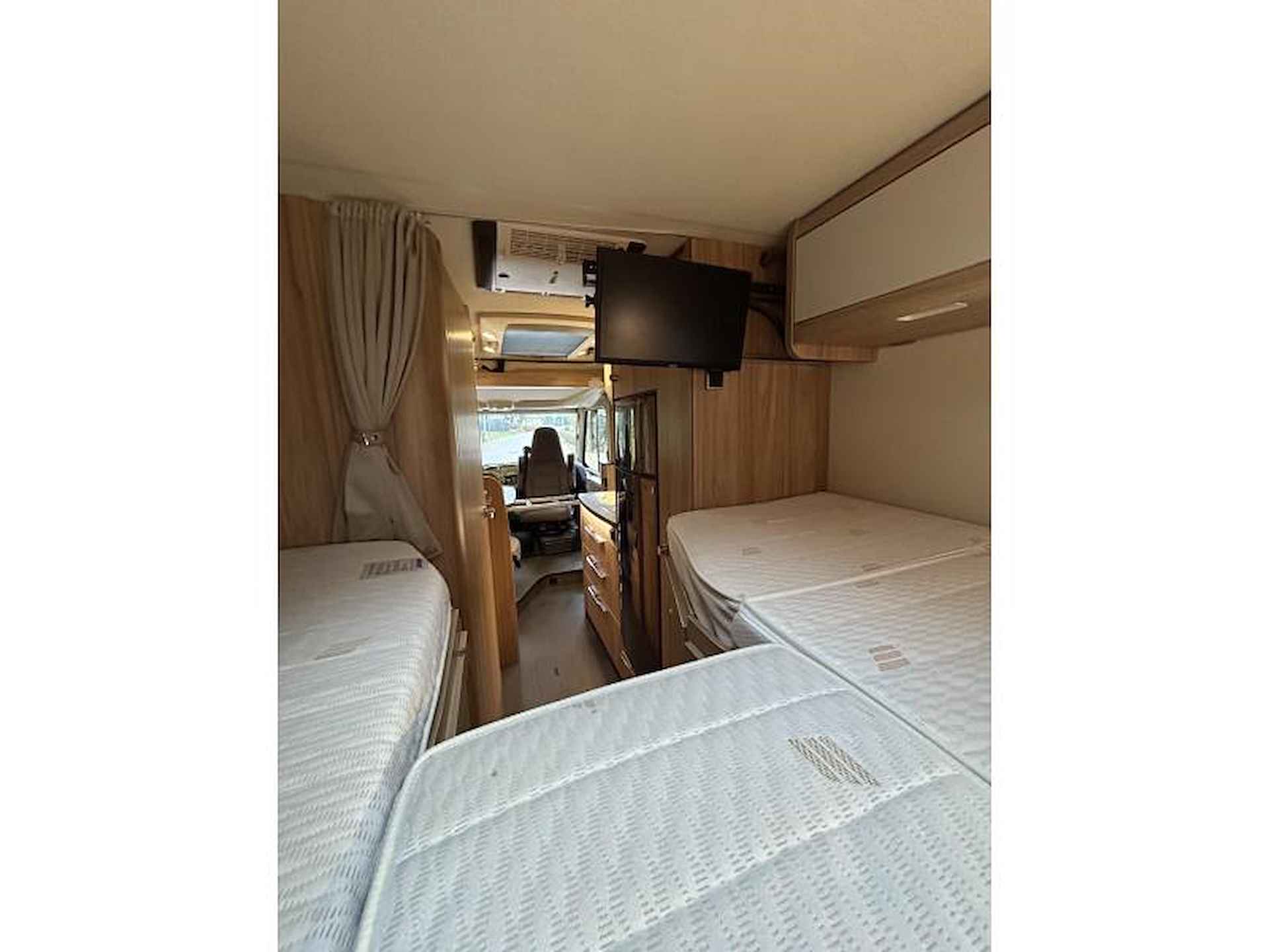 Hymer Exsis-I 588 EX - 15/25