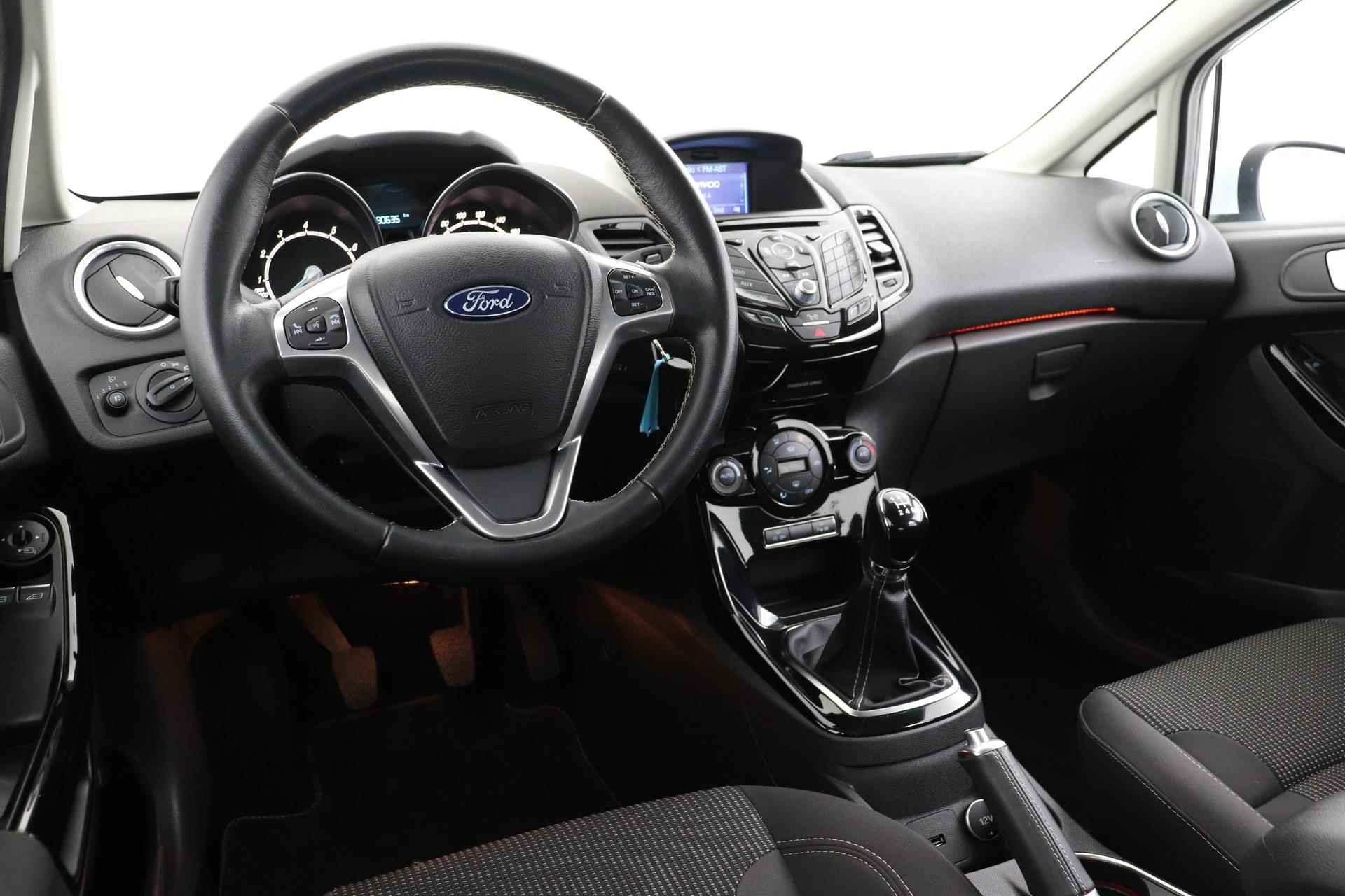 Ford Fiesta 1.0 EcoBoost Titanium | Org NL | 1e Eig. | 100PK | Climate Control | Cruise Control | 90.000 KM!! | - 14/35