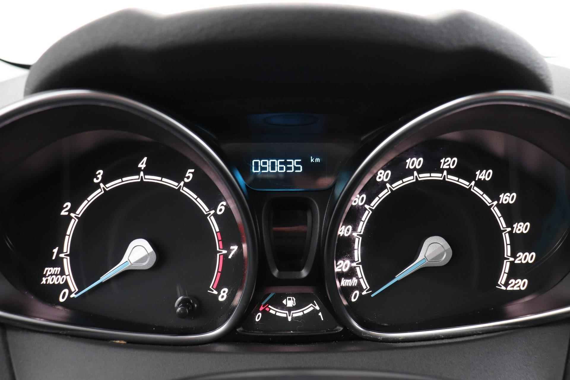 Ford Fiesta 1.0 EcoBoost Titanium | Org NL | 1e Eig. | 100PK | Climate Control | Cruise Control | 90.000 KM!! | - 25/35