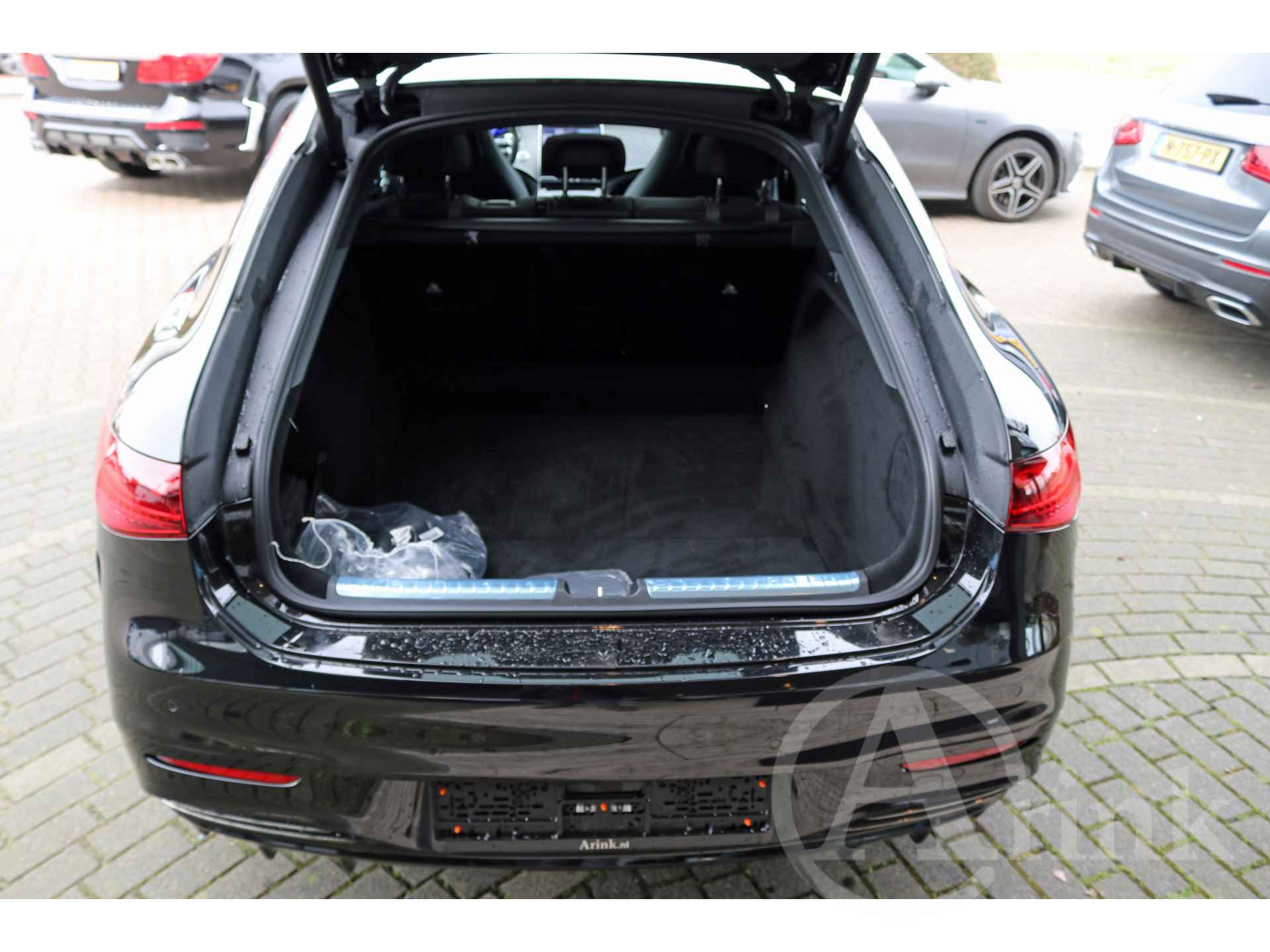 Mercedes-Benz EQS 350 AMG Line 90kWh Premium pakket Nightpakket Multispaaks 21 Inch - 6/35