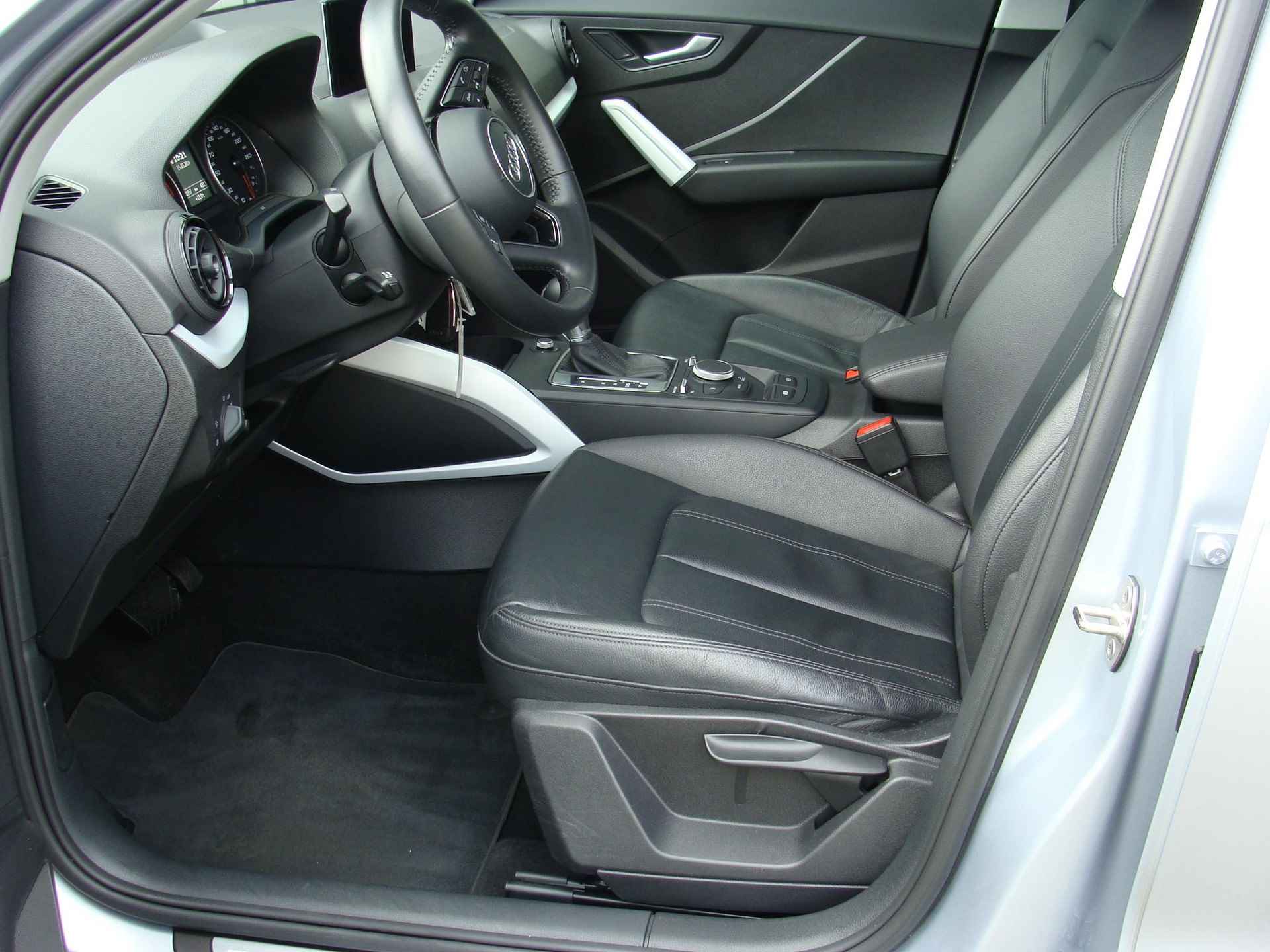 Audi Q2 1.4 TFSI CoD 150pk S-tronic Design - 9/67