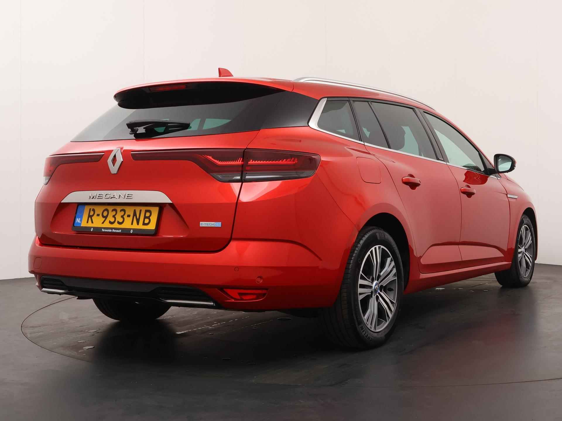 Renault Mégane Estate 1.6 E-Tech Plug-In Hybrid 160 Intens - 6/30