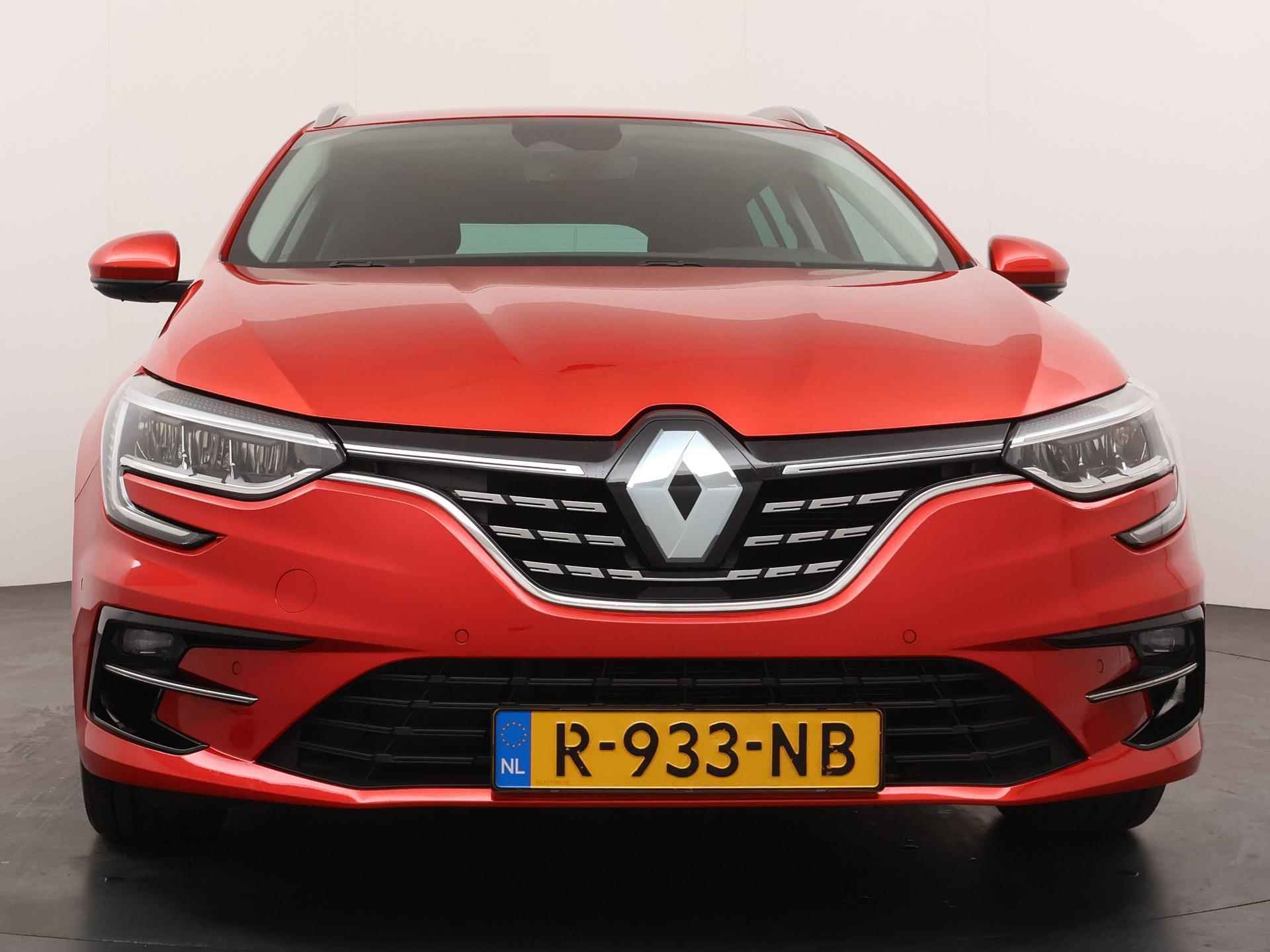 Renault Mégane Estate 1.6 E-Tech Plug-In Hybrid 160 Intens - 9/30