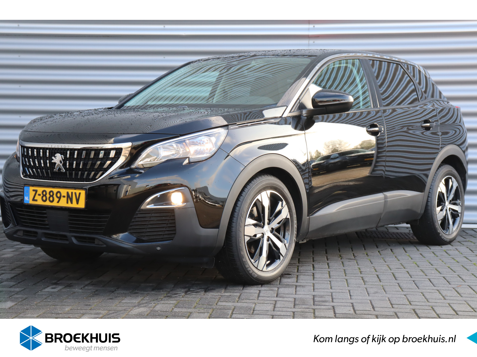 Peugeot 3008 1.2 PURETECH 130PK ACTIVE AUTOMAAT / NAVI / CLIMA / PDC / 18" LMV / GRIP-CONTROL / BLUETOOTH / CRUISECONTROL / NIEUWSTAAT !!