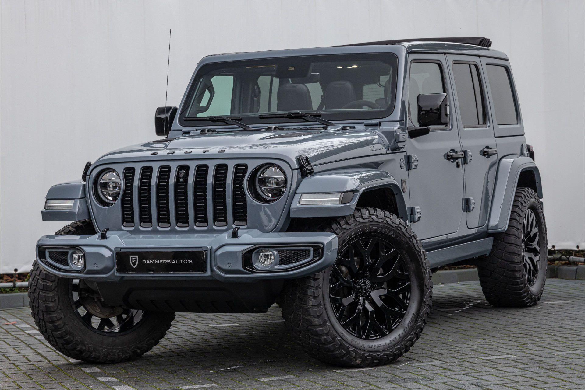 Jeep Wrangler BRUTE Unlimited 4xe 380 Rubicon Richmond Schuifdak