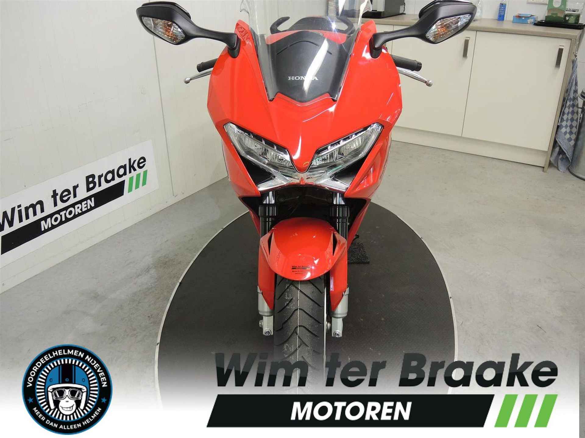 Honda VFR 800 F ABS - 2016 - 7/18