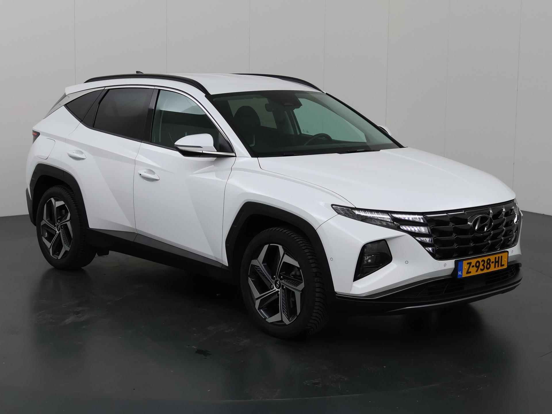 Hyundai Tucson 1.6 T-GDI PHEV Premium 4WD | Trekhaak | Stoelverwarming/Koeling | Ele.verstelbare stoelen + geheugen | 360 Camera | Navigatie | DAB | Apple CarPlay/Android Audio | Stuurverwarming | Adaptieve Cruise Control | Krell Audio | - 24/42