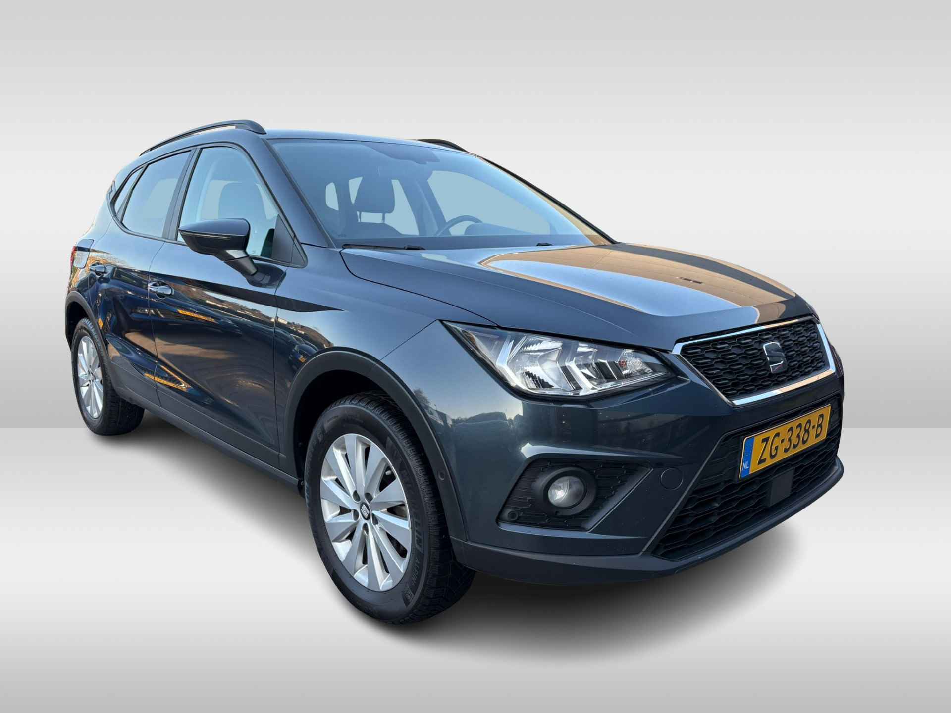 SEAT Arona Style Business Intense 1.0 95 pk EcoTSI - 4/24