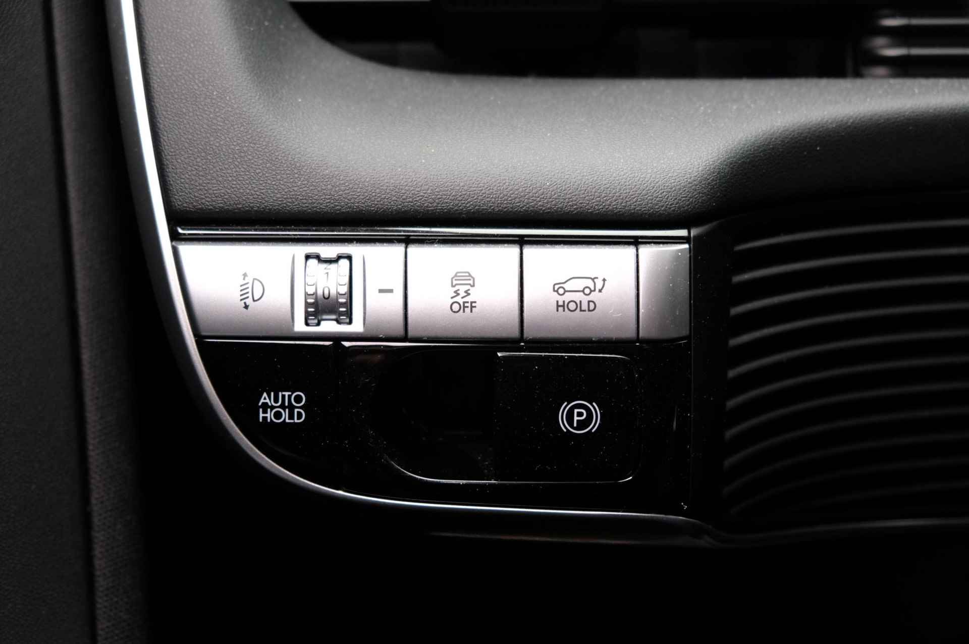 Hyundai IONIQ 5 73 kWh Lounge AWD | Warmtepomp | Stoelverwarming/Ventilatie | Navi | Camera | PDC - 16/38