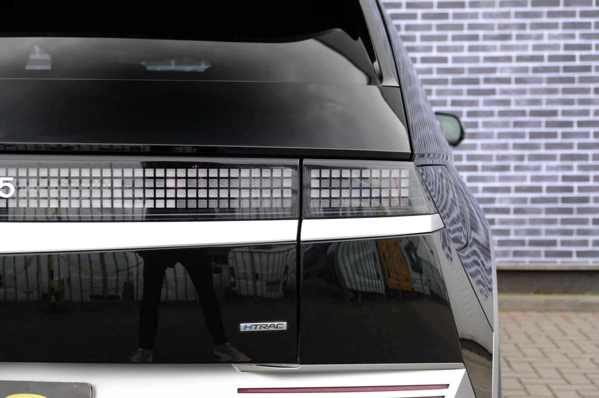 Hyundai IONIQ 5 73 kWh Lounge AWD | Warmtepomp | Stoelverwarming/Ventilatie | Navi | Camera | PDC - 34/38