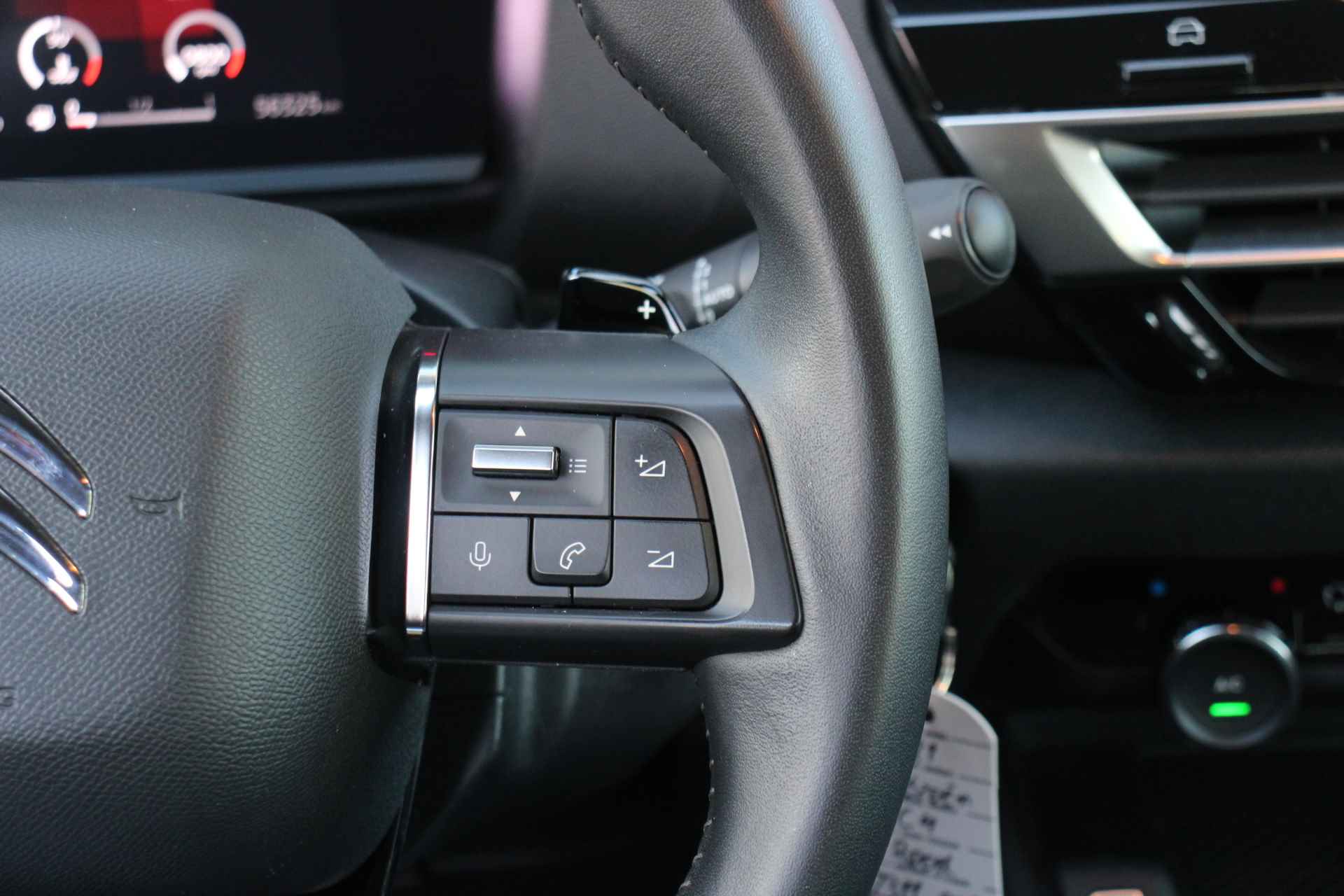 Citroën C4 1.2 Puretechn 130pk Feel Edition Automaat - 13/26