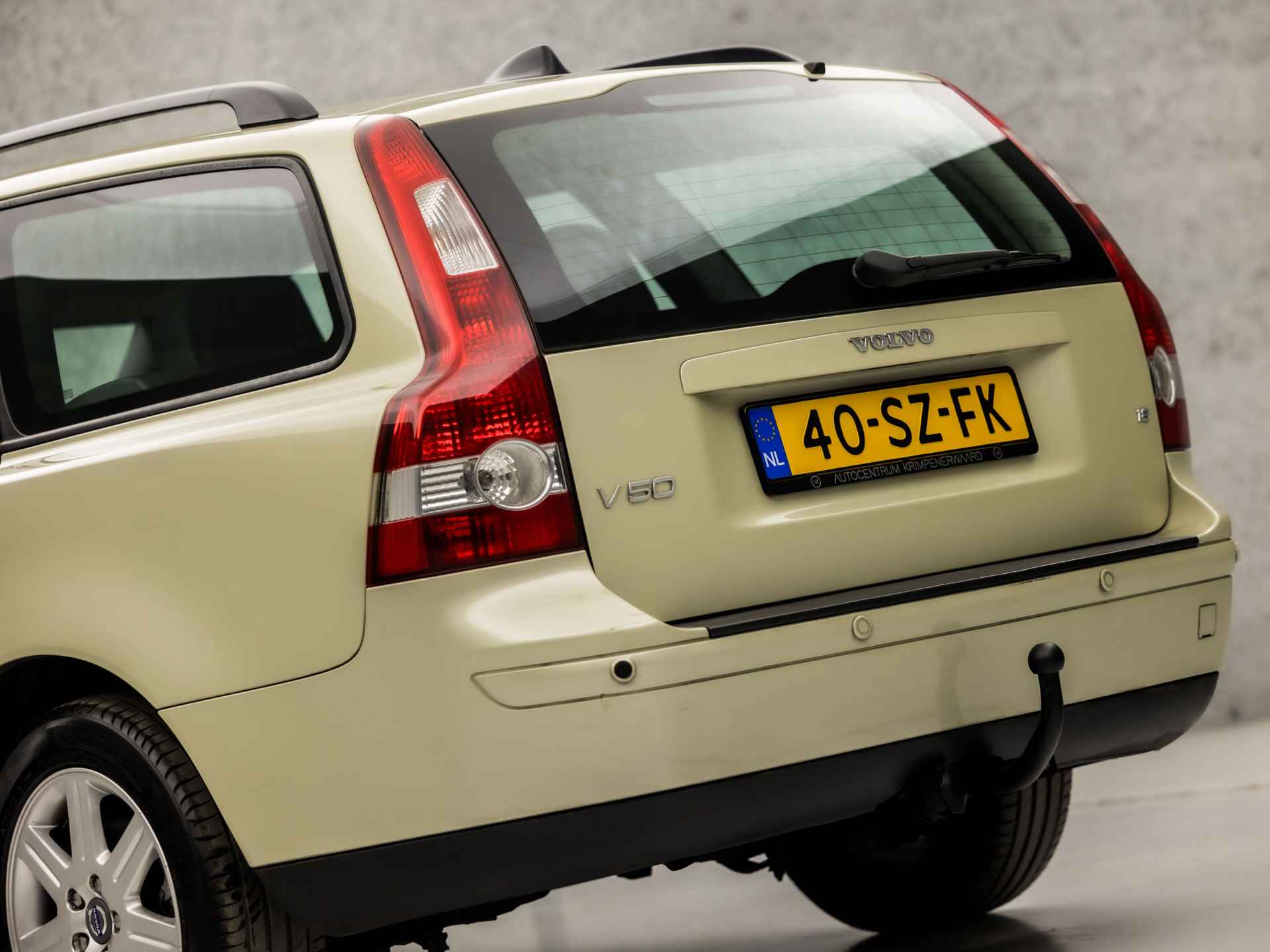 Volvo V50 1.8 Edition II (YOUNGTIMER, NAP, CLIMATE, CRUISE CONTROL, LEDER, XENON, BLUETOOTH, TREKHAAK, NIEUWE APK, NIEUWSTAAT) - 13/31