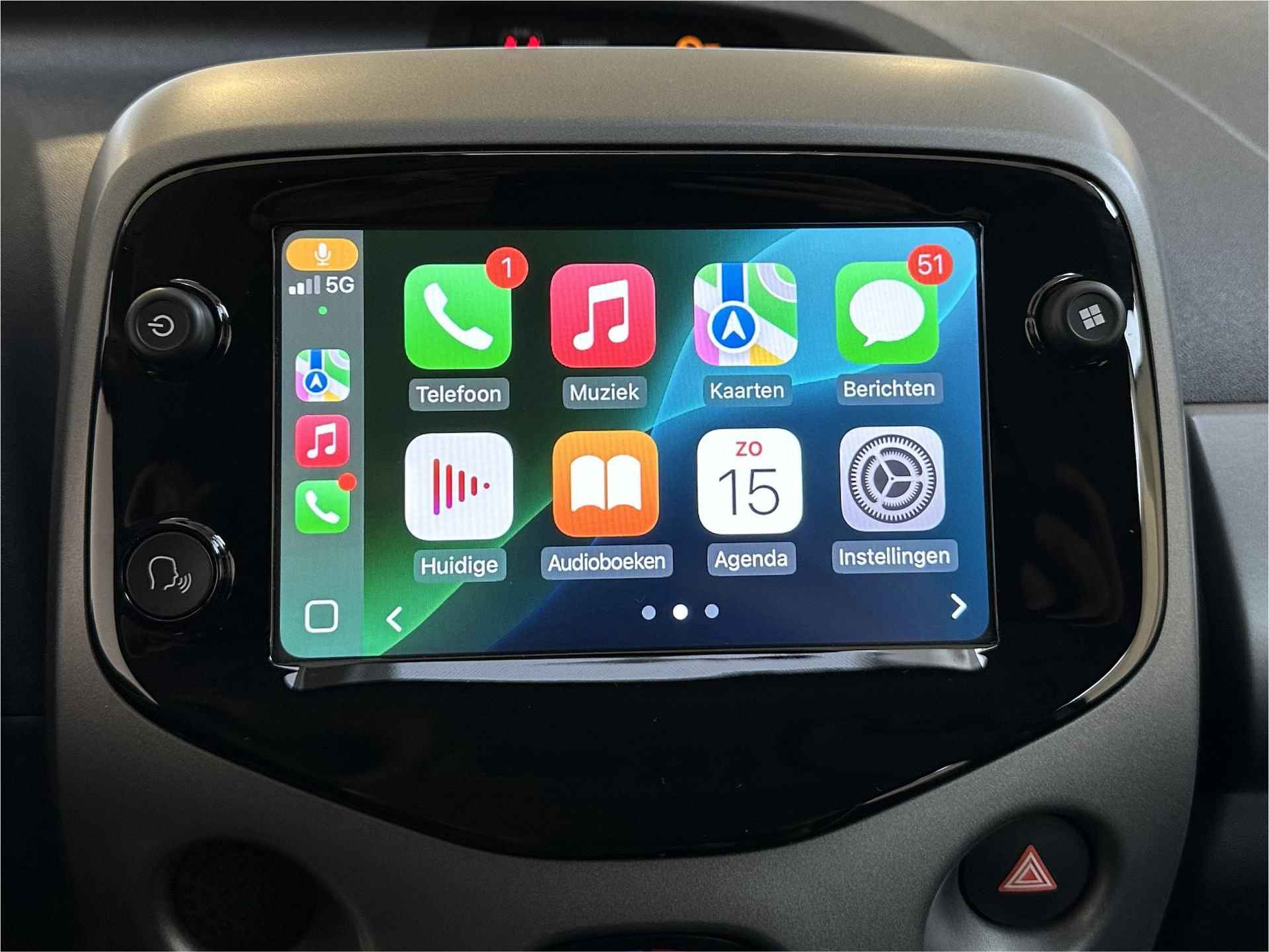 Toyota Aygo 1.0 VVT-i x-play cabrio | Apple Carplay| Navigatie | Camera | NL | 1 Eig | - 15/33