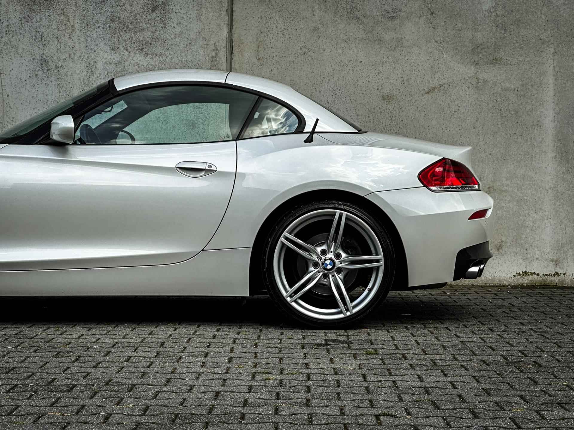 BMW Z4 Roadster SDrive28i High Executive M-Sport | Parelmoer | Leder | Stuurverw. | Navi | PDC | Bluetooth | - 11/43