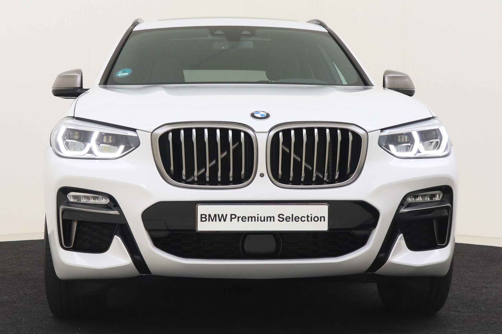 BMW X3 M40i xDrive High Executive Automaat / Panoramadak / Trekhaak /Harman Kardon / Head-Up / Adaptief M onderstel / Sportstoelen / Stoelverwarming / Parking Assistant Plus - 5/61