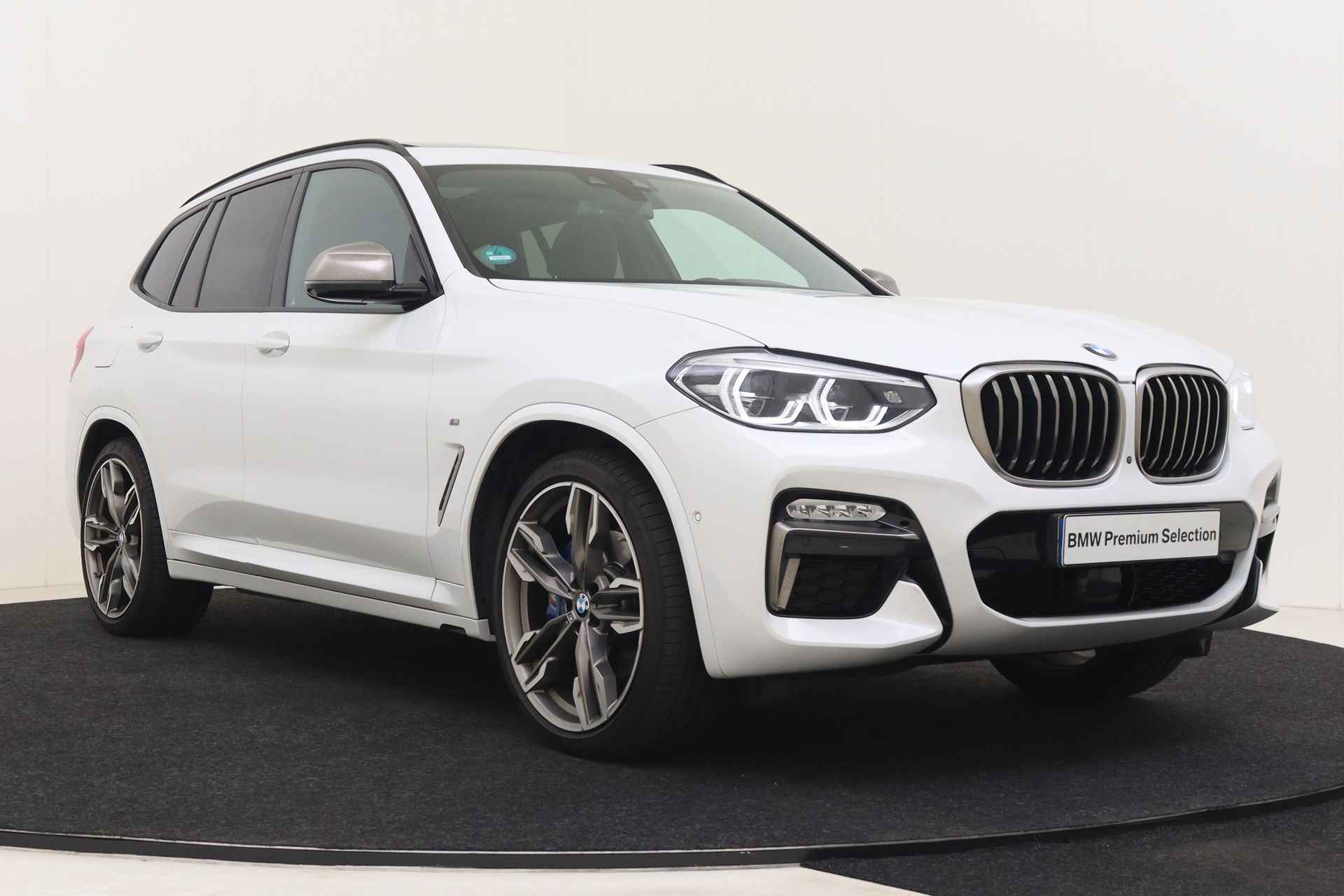 BMW X3 M40i xDrive High Executive Automaat / Panoramadak / Trekhaak /Harman Kardon / Head-Up / Adaptief M onderstel / Sportstoelen / Stoelverwarming / Parking Assistant Plus - 14/61