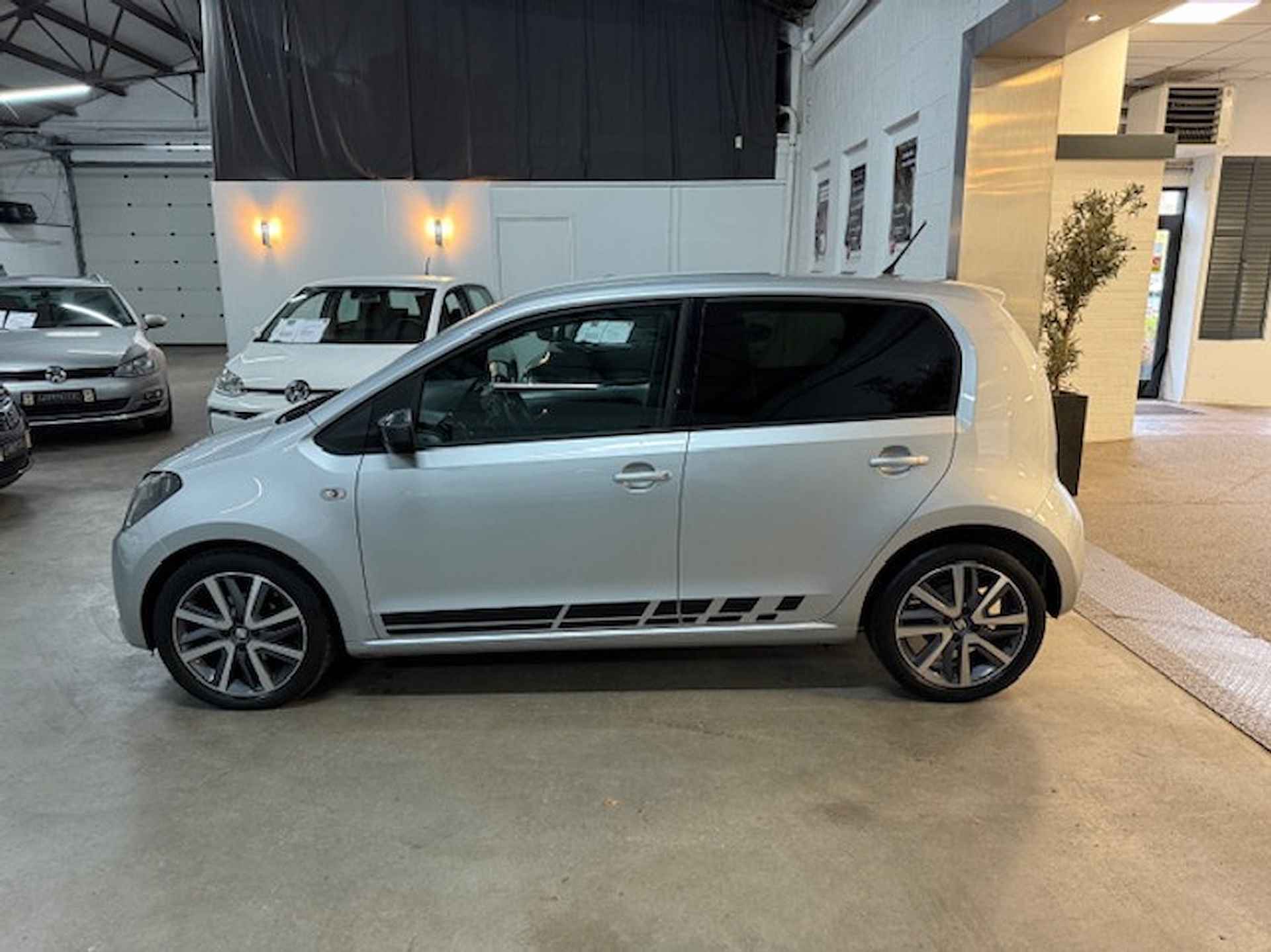 Seat Mii 1.0 FR Connect - 4/15