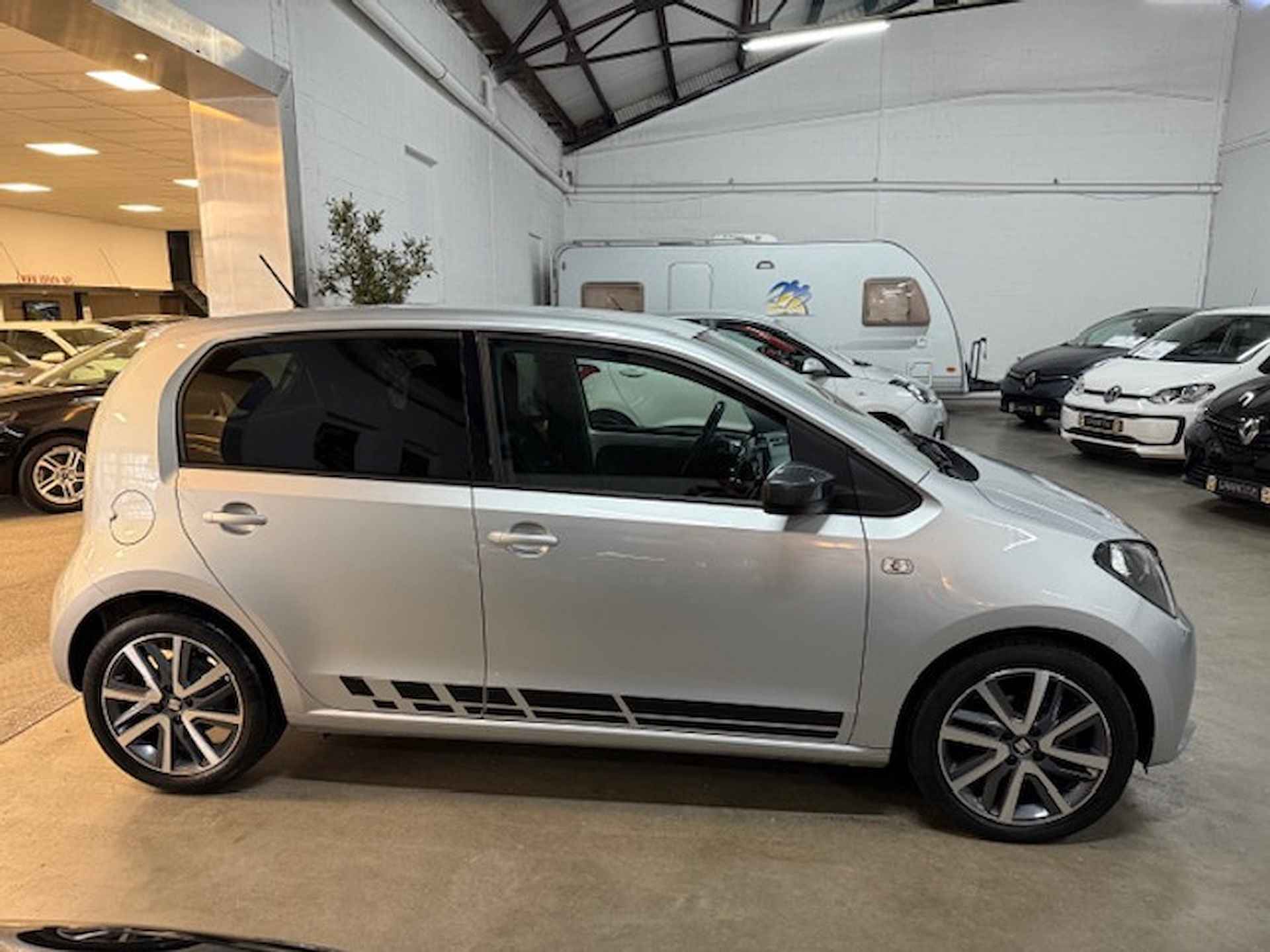 Seat Mii 1.0 FR Connect - 8/15