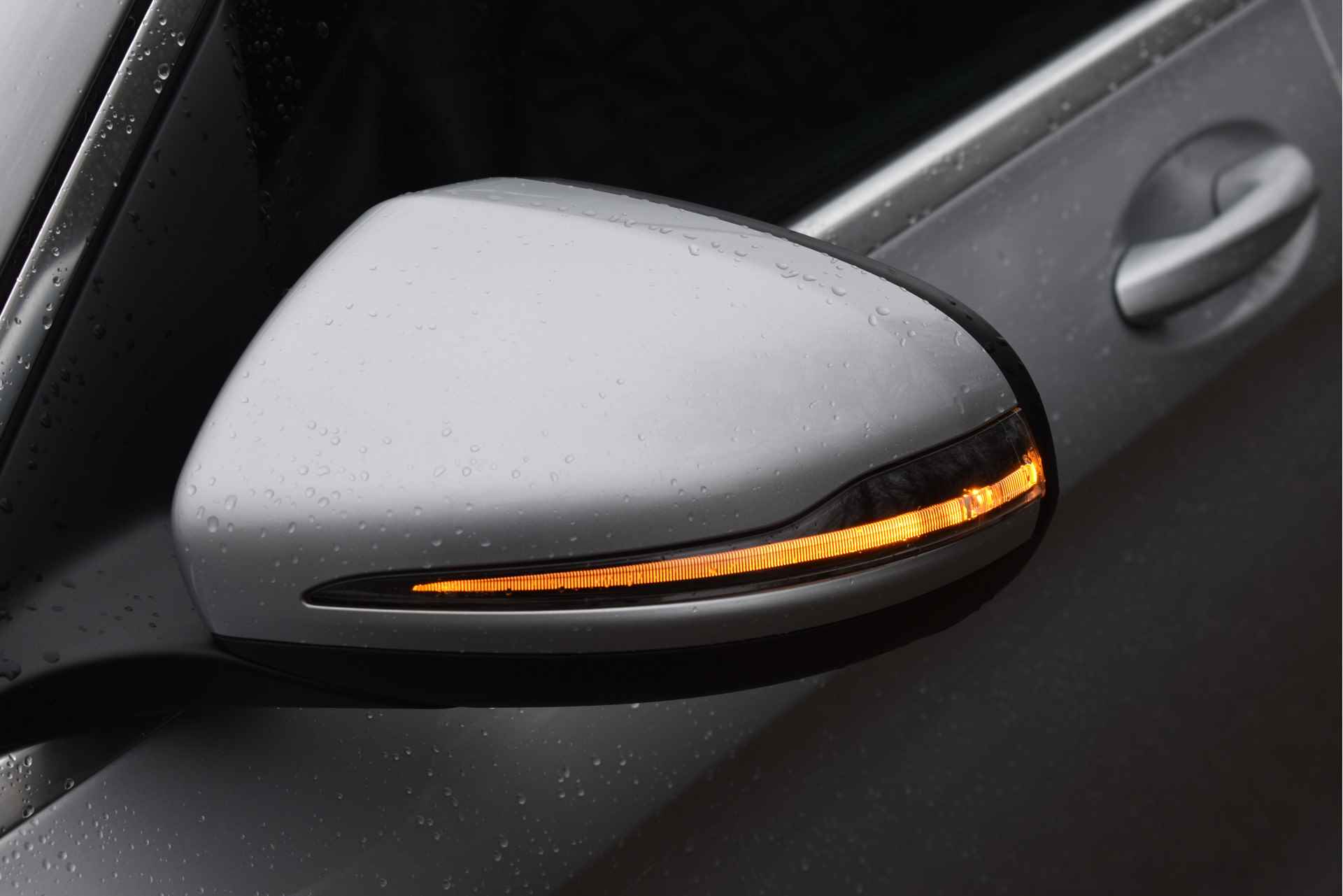 Mercedes-Benz GLC 250 4MATIC | FIRST EDITION | AMG Styling | Pano.dak | Camera | Elekt.trekhaak | Designo leder | Sfeerverl. | Full LED | Allweather - 42/80