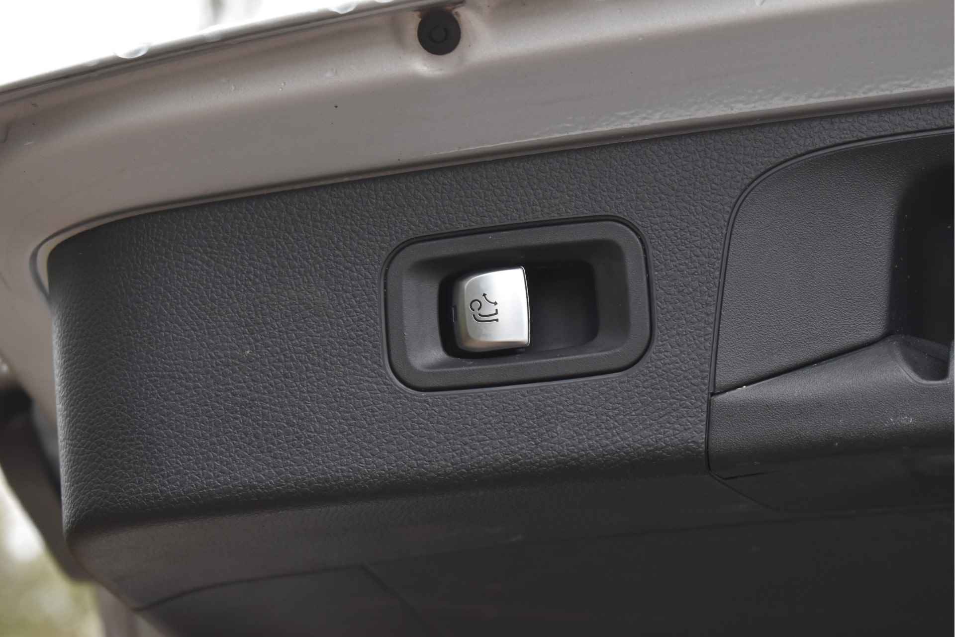 Mercedes-Benz GLC 250 4MATIC | FIRST EDITION | AMG Styling | Pano.dak | Camera | Elekt.trekhaak | Designo leder | Sfeerverl. | Full LED | Allweather - 43/80