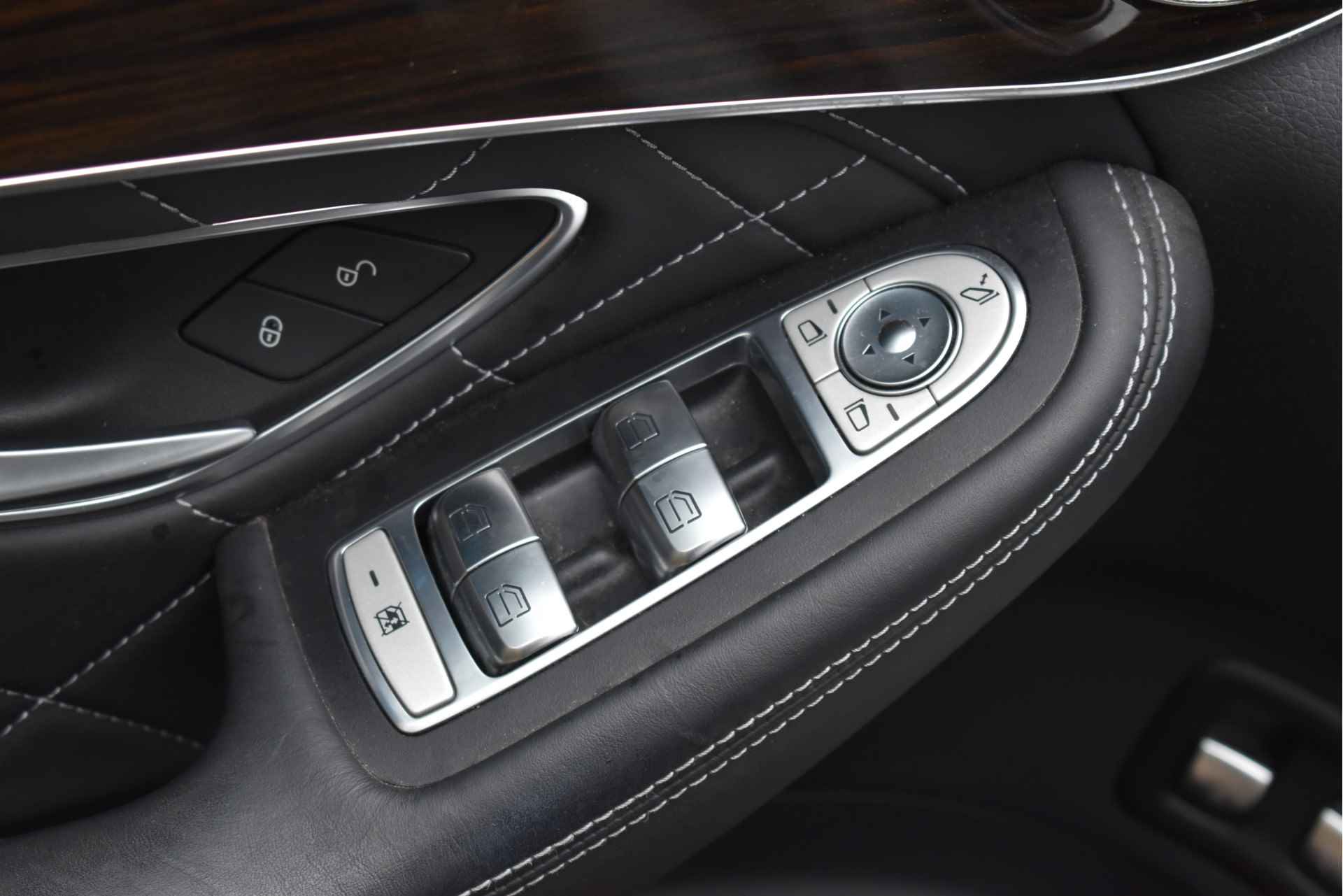 Mercedes-Benz GLC 250 4MATIC | FIRST EDITION | AMG Styling | Pano.dak | Camera | Elekt.trekhaak | Designo leder | Sfeerverl. | Full LED | Allweather - 54/80