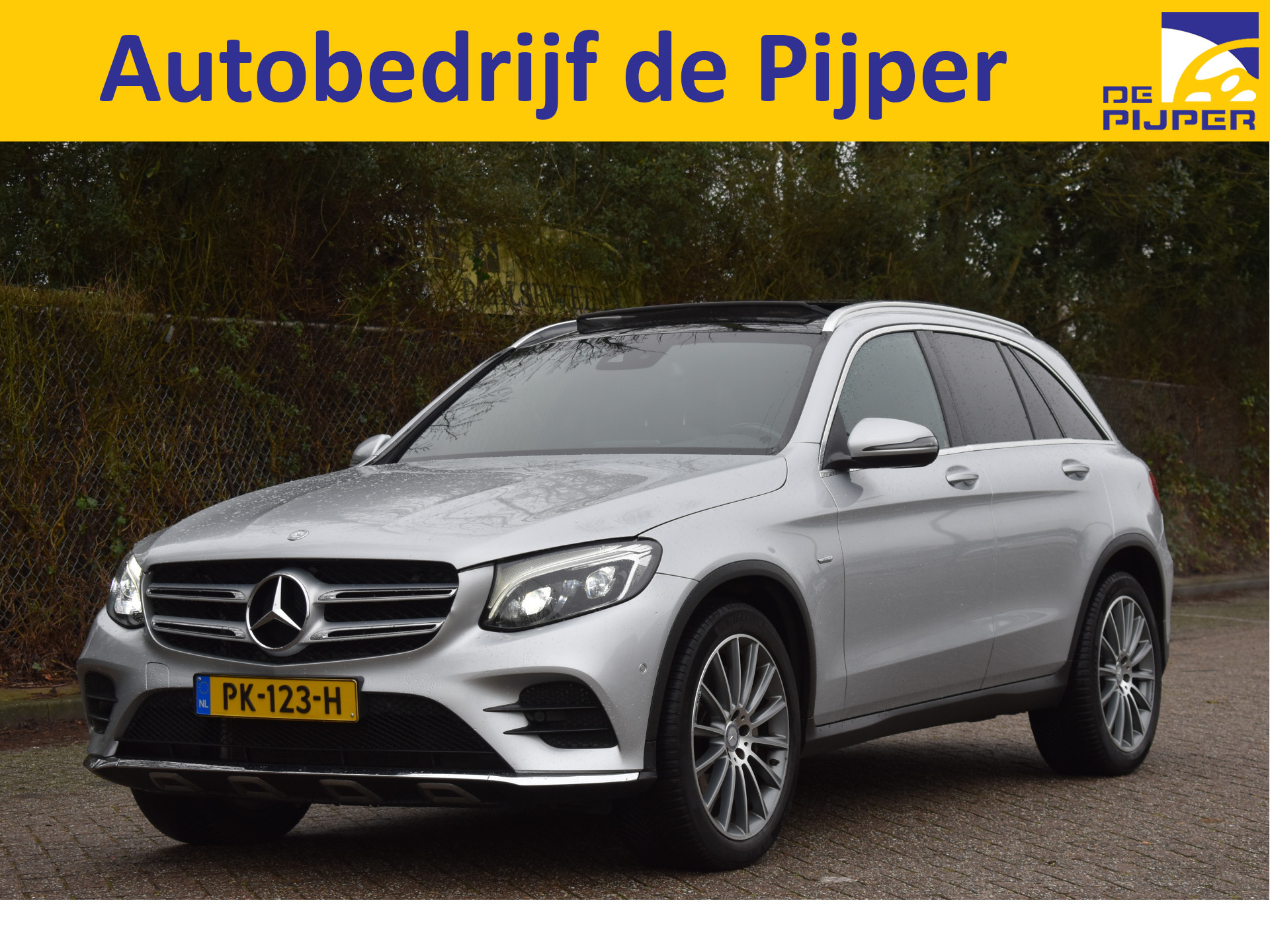 Mercedes-Benz GLC 250 4MATIC | FIRST EDITION | AMG Styling | Pano.dak | Camera | Elekt.trekhaak | Designo leder | Sfeerverl. | Full LED | Allweather bij viaBOVAG.nl